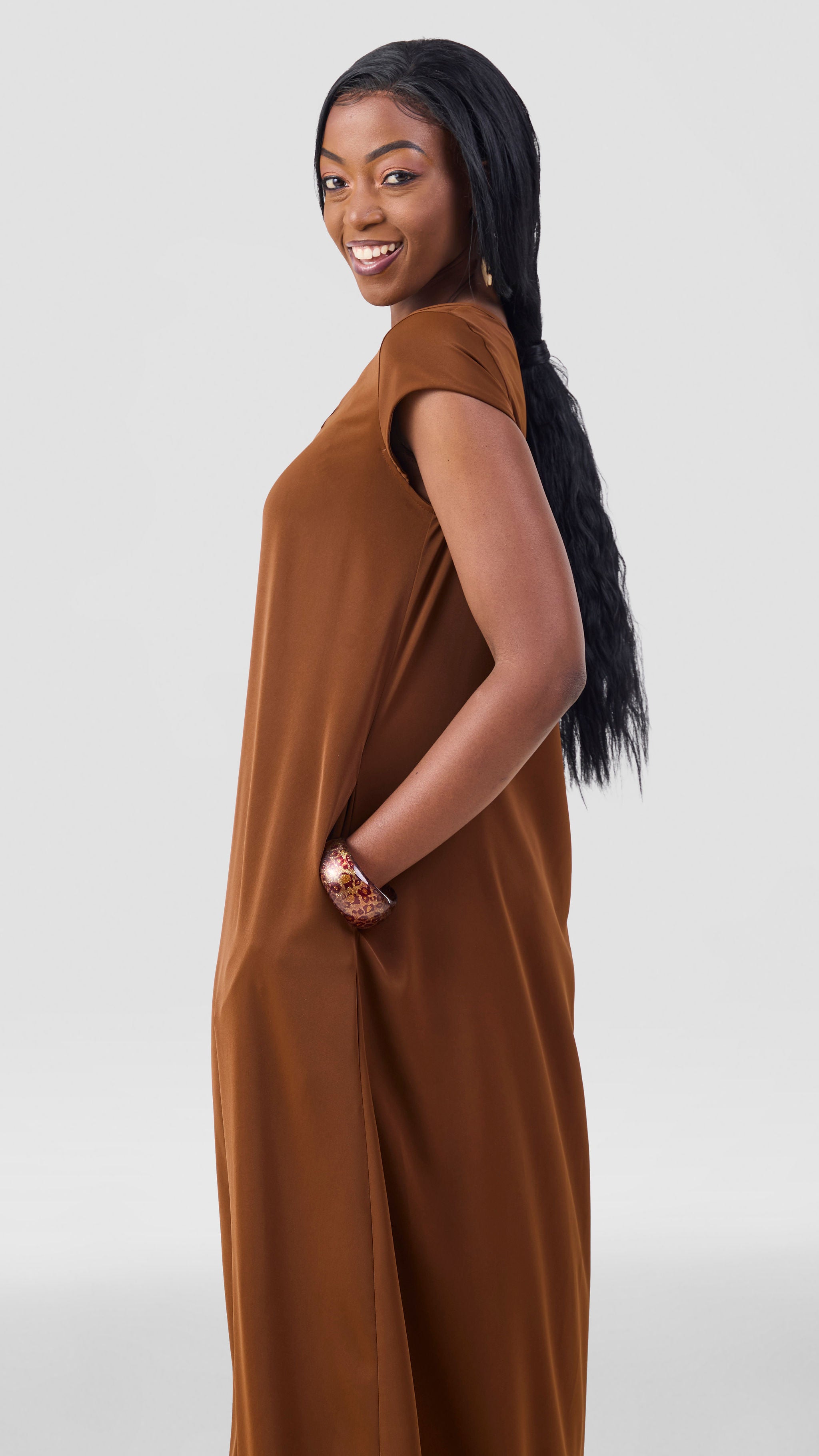 Vivo Sakari Cap Sleeve Maxi Dress - Brown