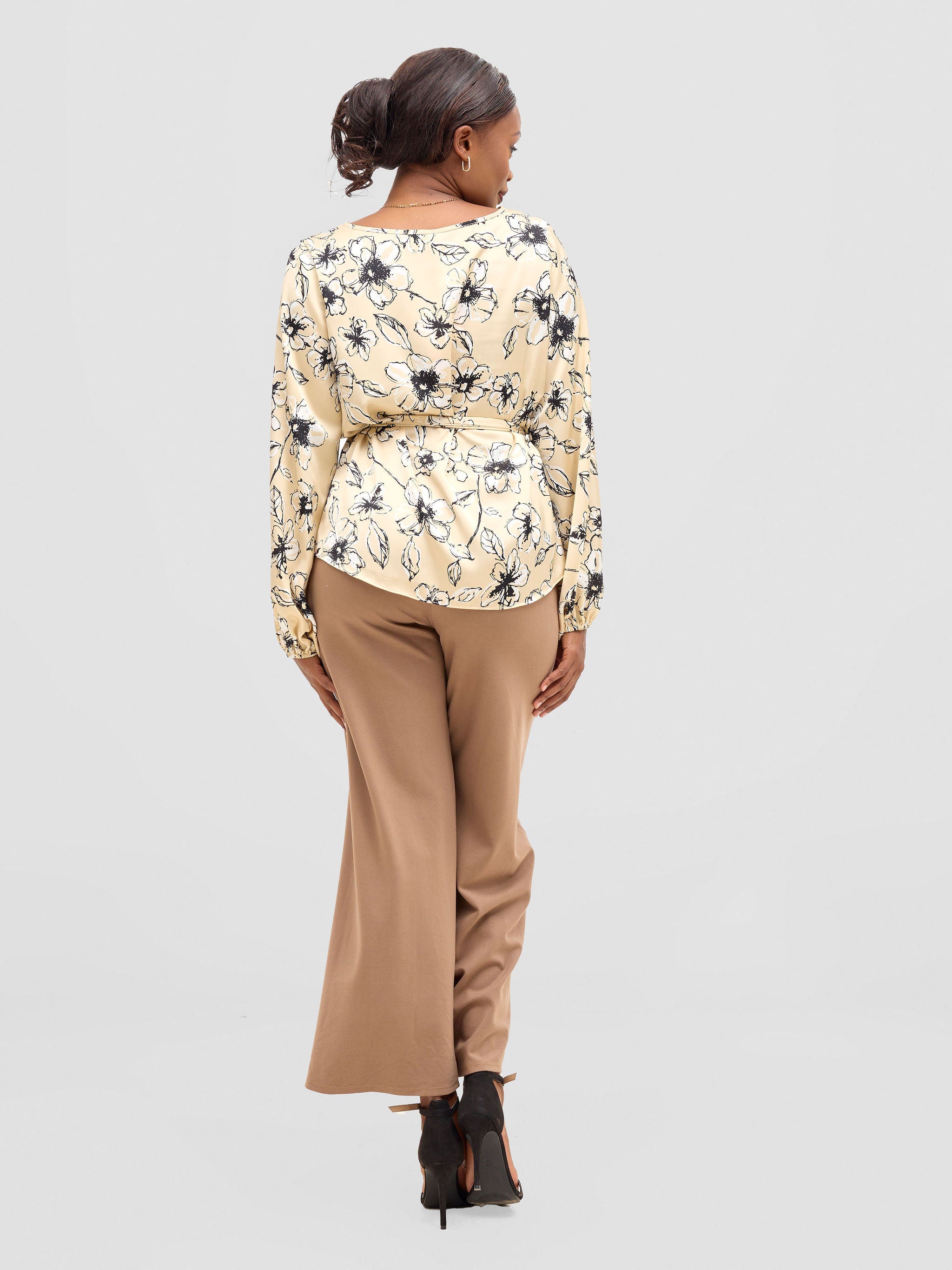 Vivo Basic Satin Bishop Sleeved Top - Beige / Black Bai Print