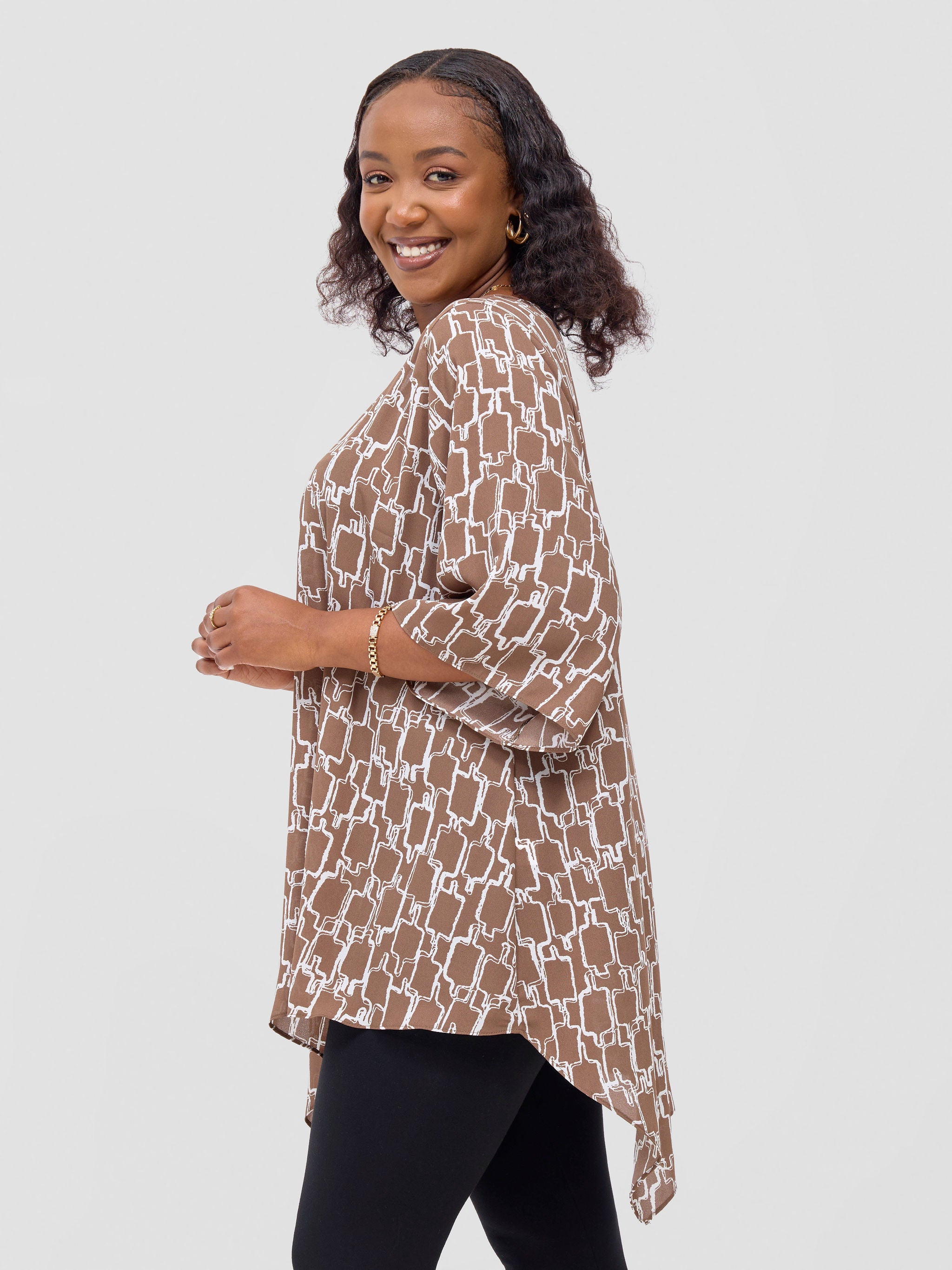 Vivo Basic Tsavo Scalloped Chiffon Top - Cream / Brown Print