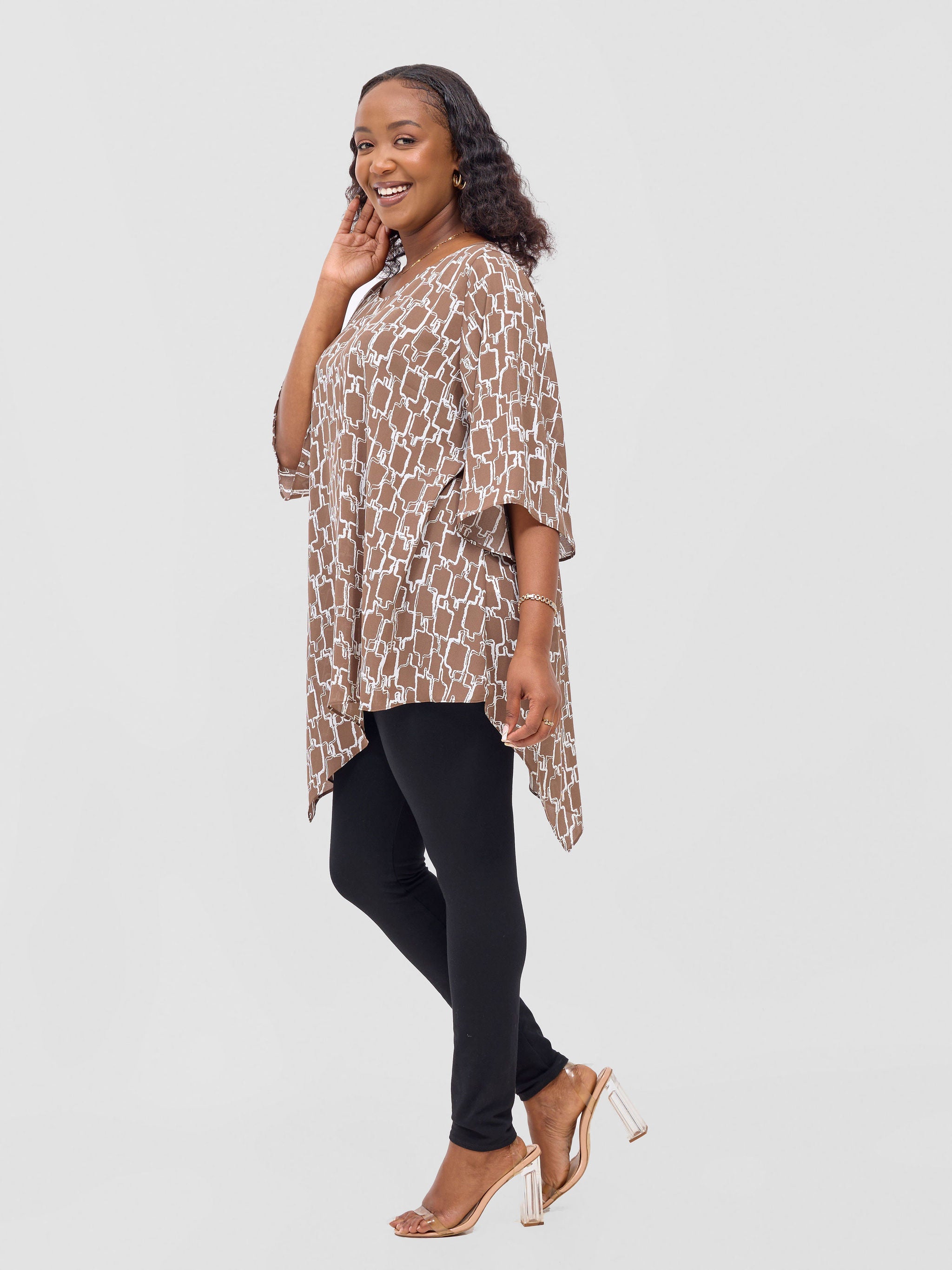 Vivo Basic Tsavo Scalloped Chiffon Top - Cream / Brown Print