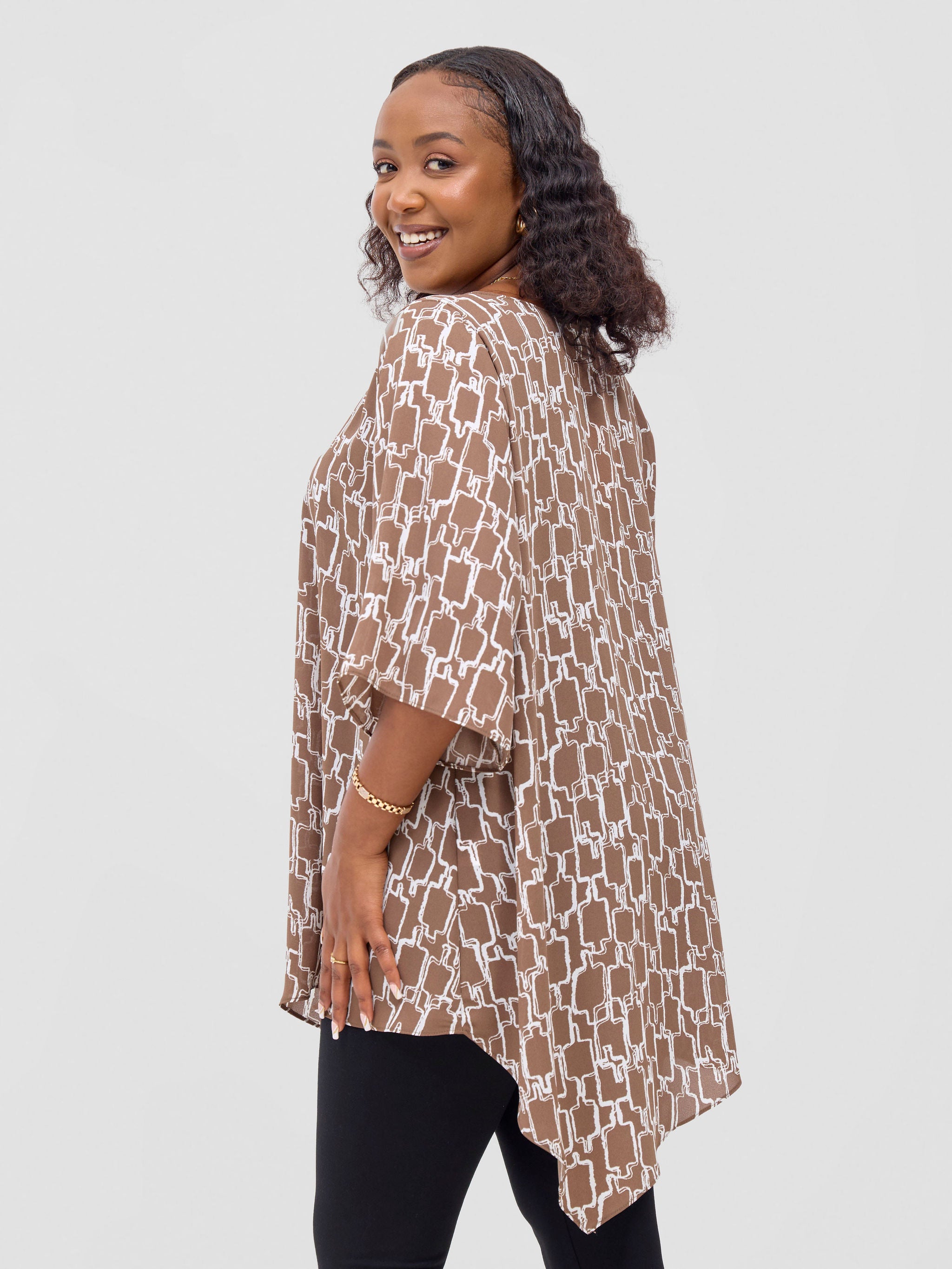 Vivo Basic Tsavo Scalloped Chiffon Top - Cream / Brown Print