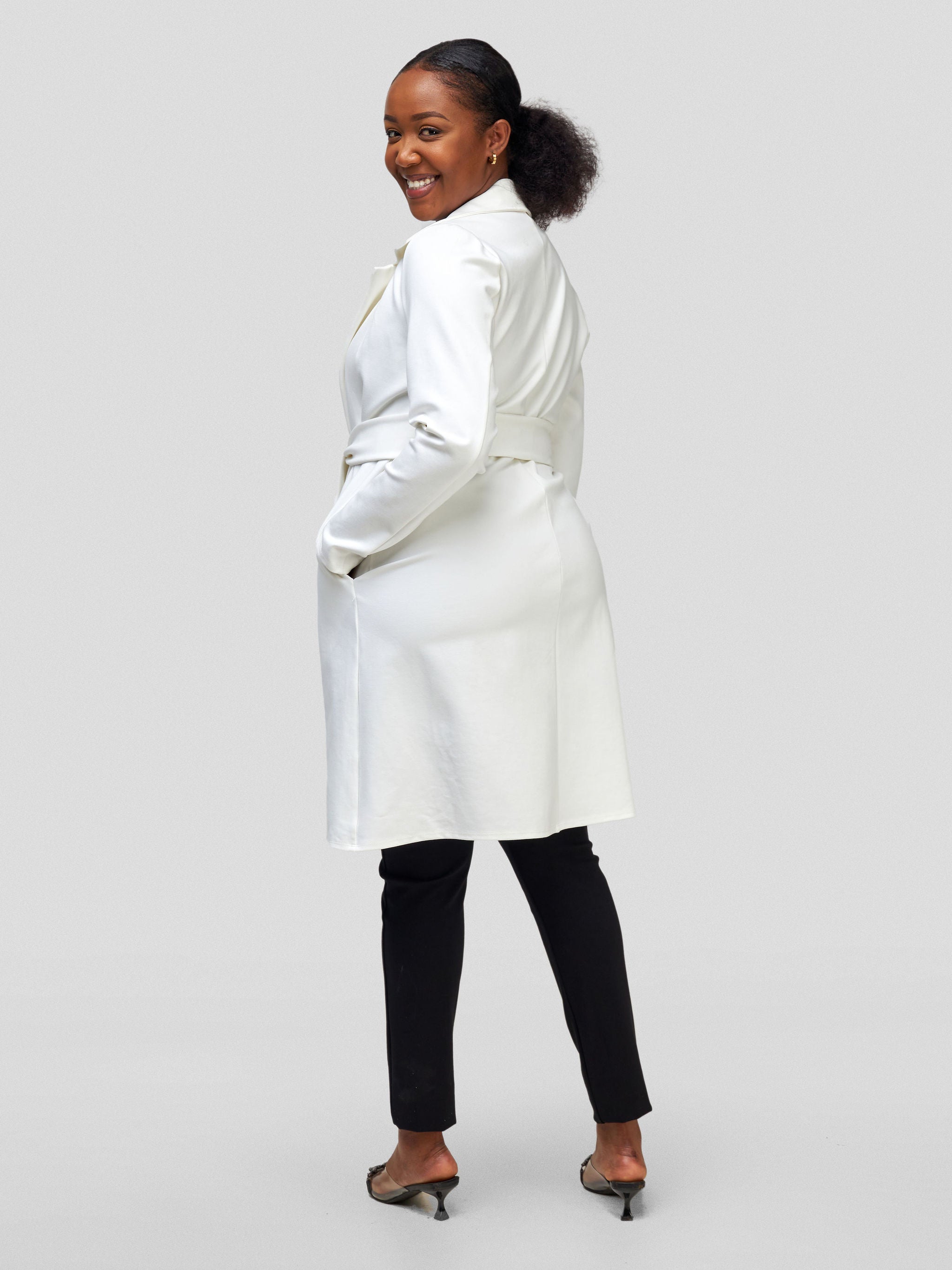 Vivo Basic Trench Coat - White