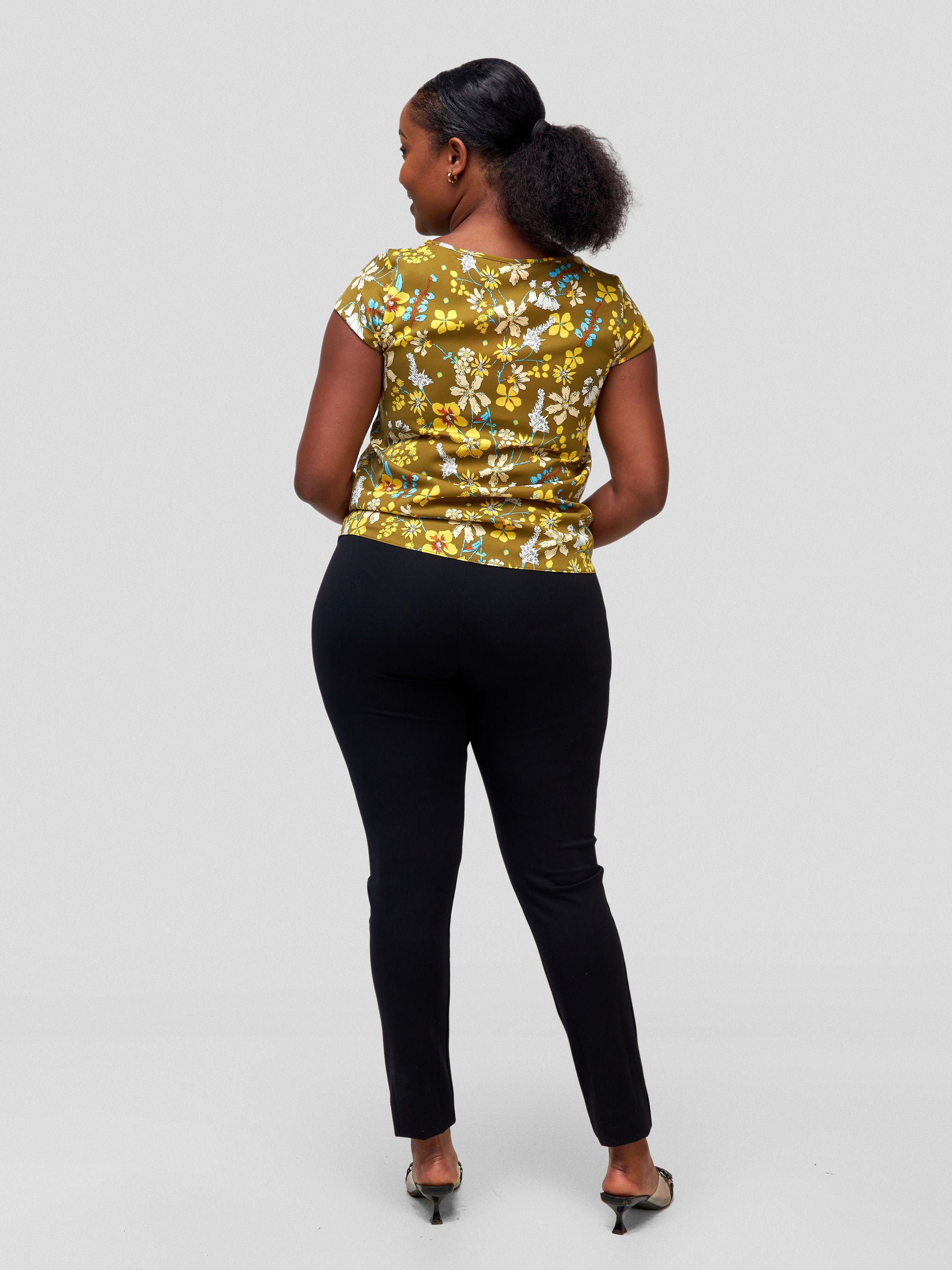 Vivo Basic Crepe Cap Sleeved Top - Hunters Green / Yellow Floral Print