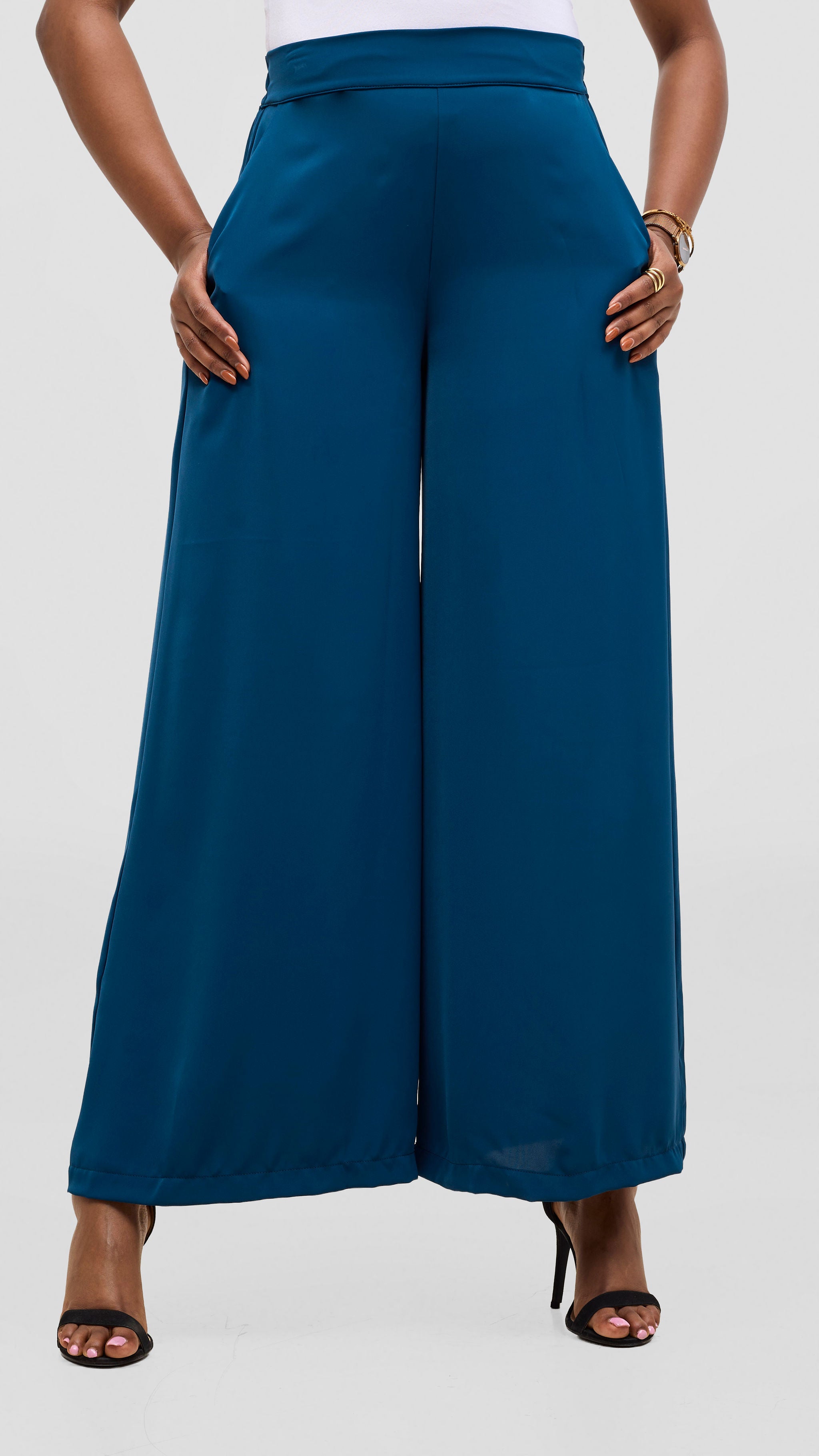Vivo Liora Wide Leg Pants in Crepe - Teal