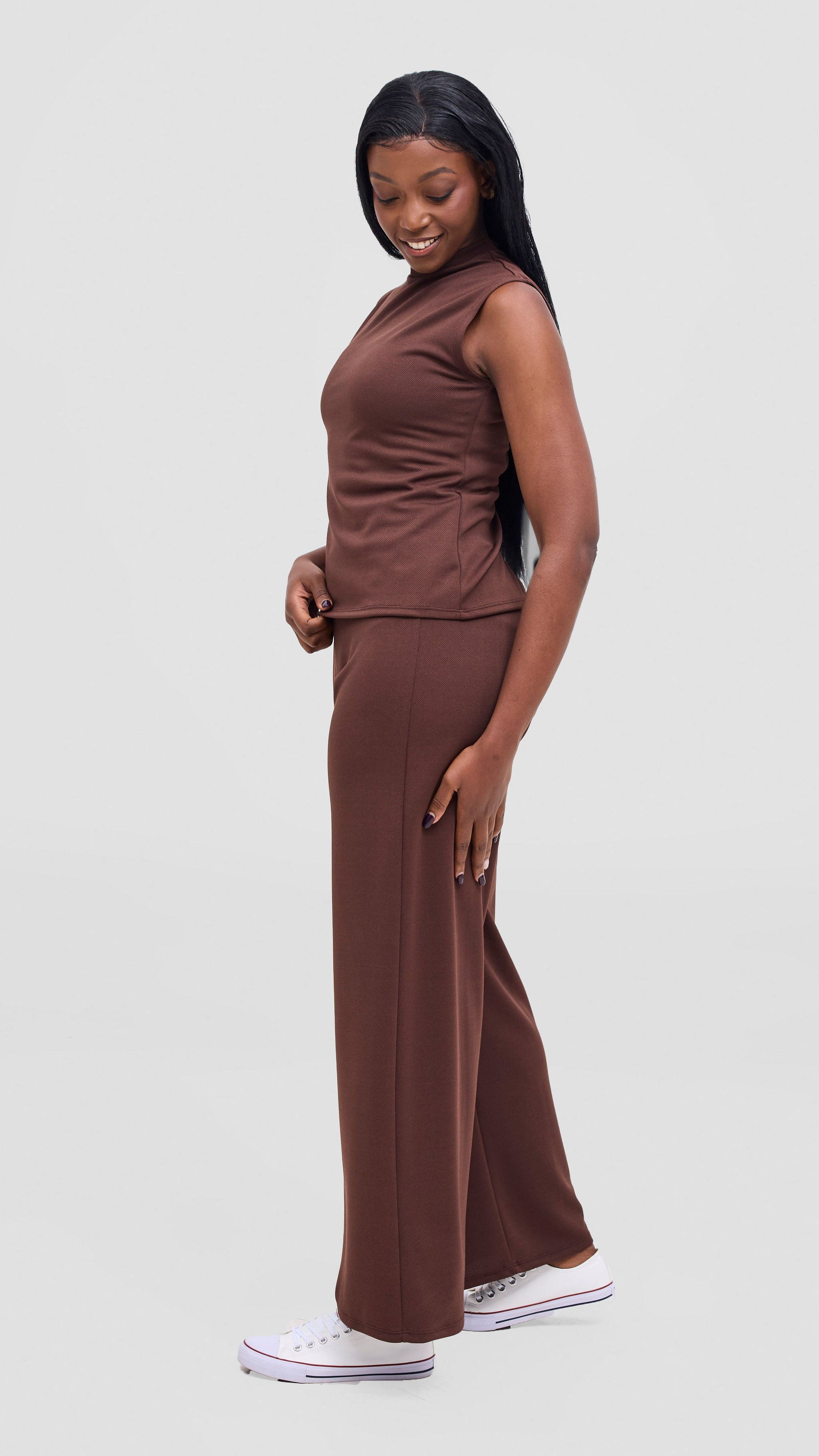 Vivo Selah Mock Neck Top - Chocolate