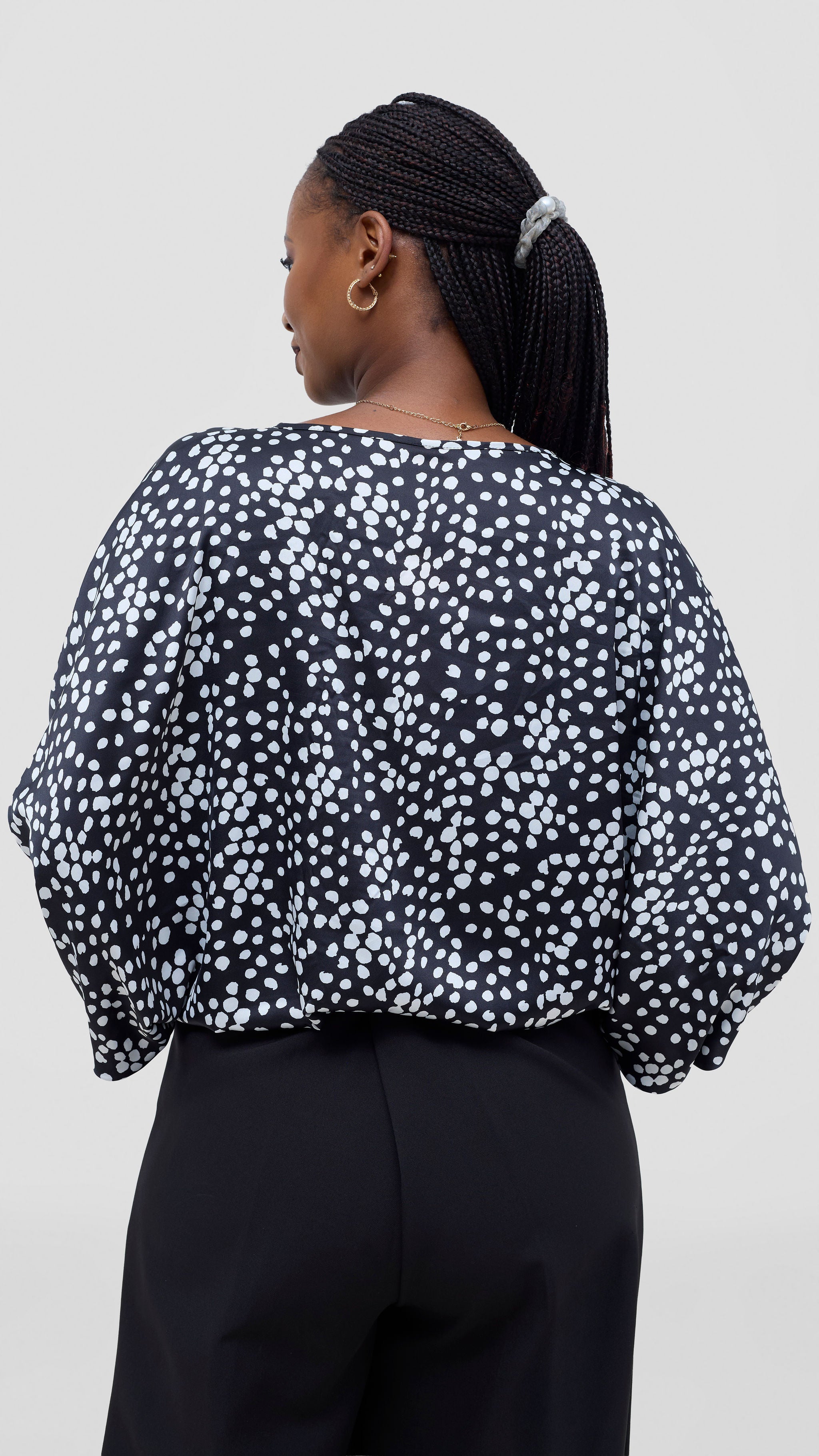 Vivo Sawari Crossed Cuff Batwing Top - Black / White Polka