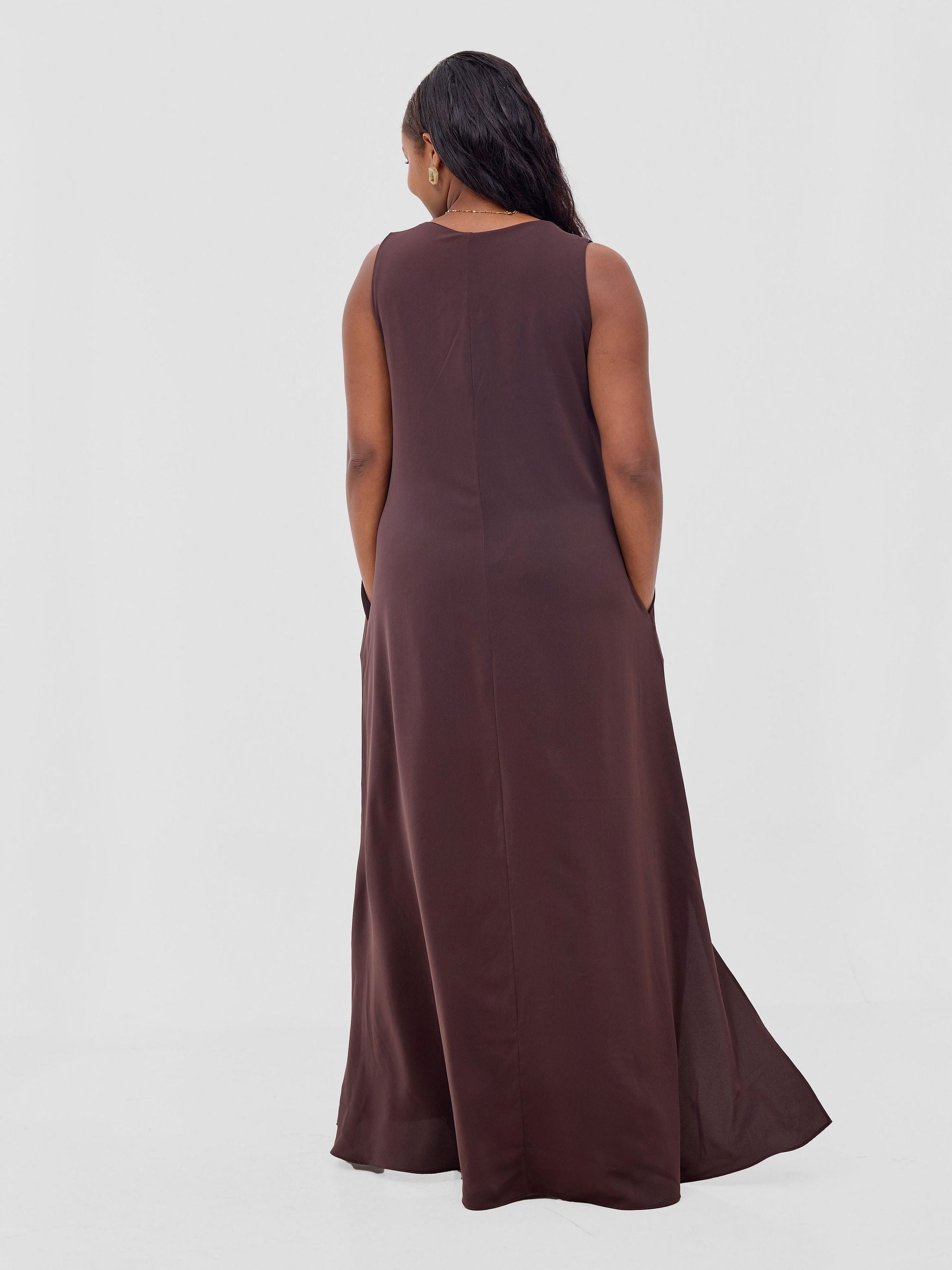 Vivo Ava Front Pleat Maxi Dress - Brown
