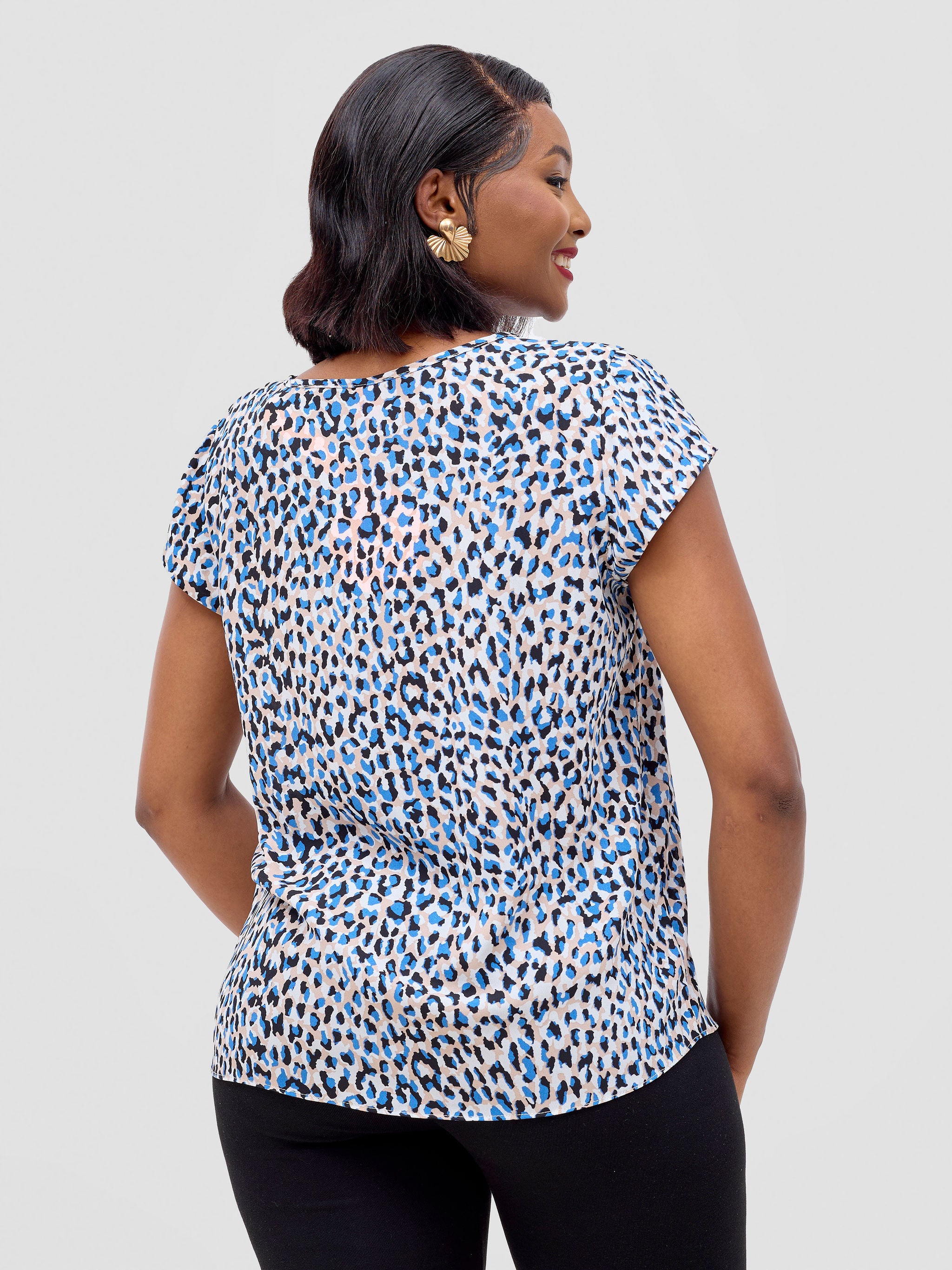 Vivo Basic Crepe Cap Sleeved Top - Beige / Blue Print