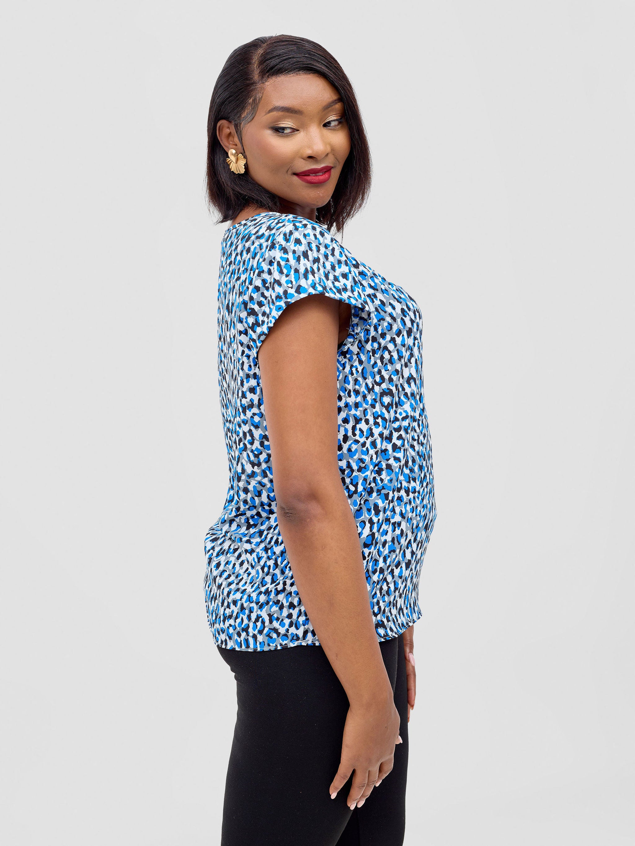 Vivo Basic Crepe Cap Sleeved Top - Blue / Grey Print