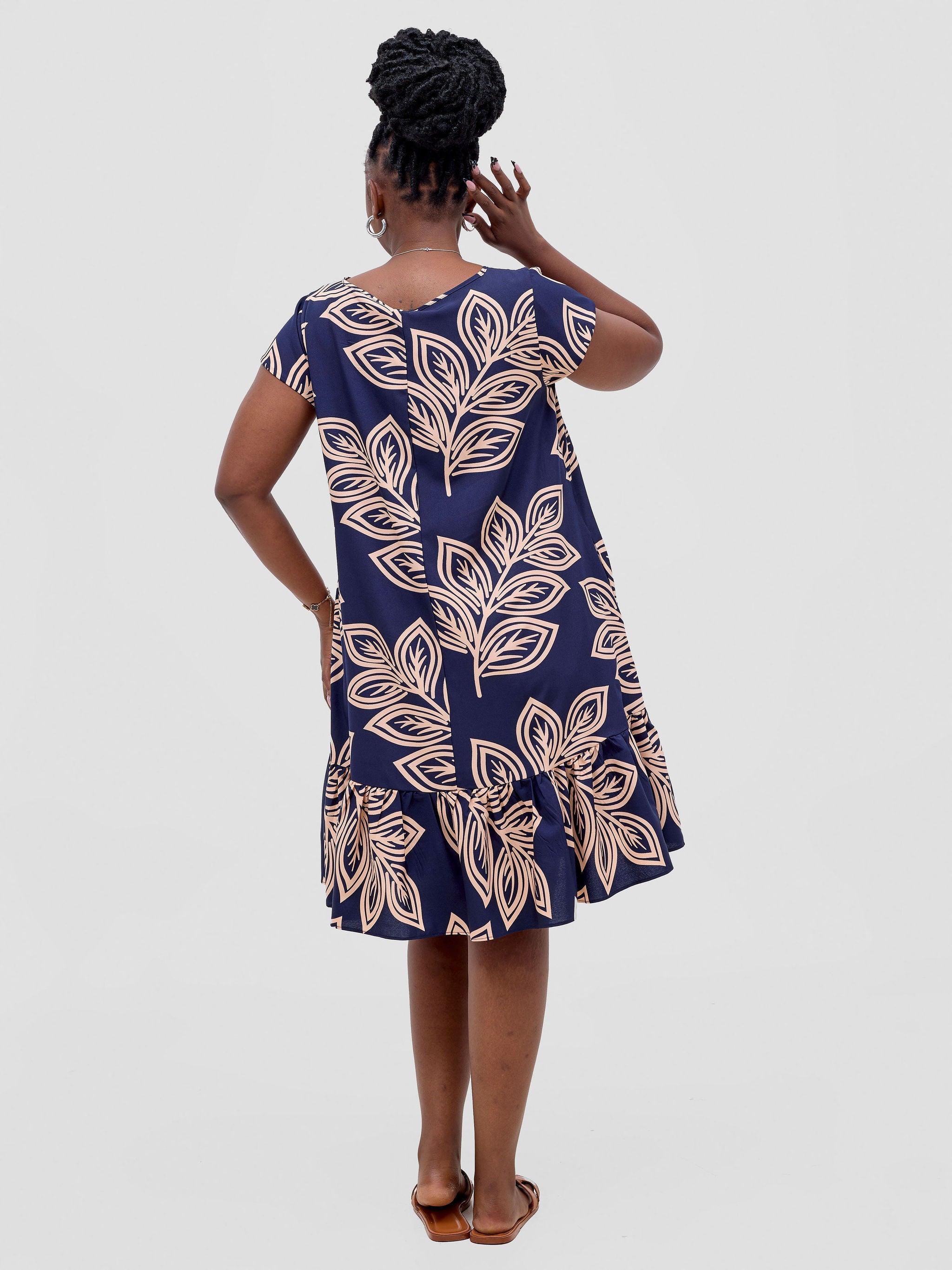 Vivo Dalia Cap Sleeve Gathered Tent Dress - Dark Navy / Peach Print