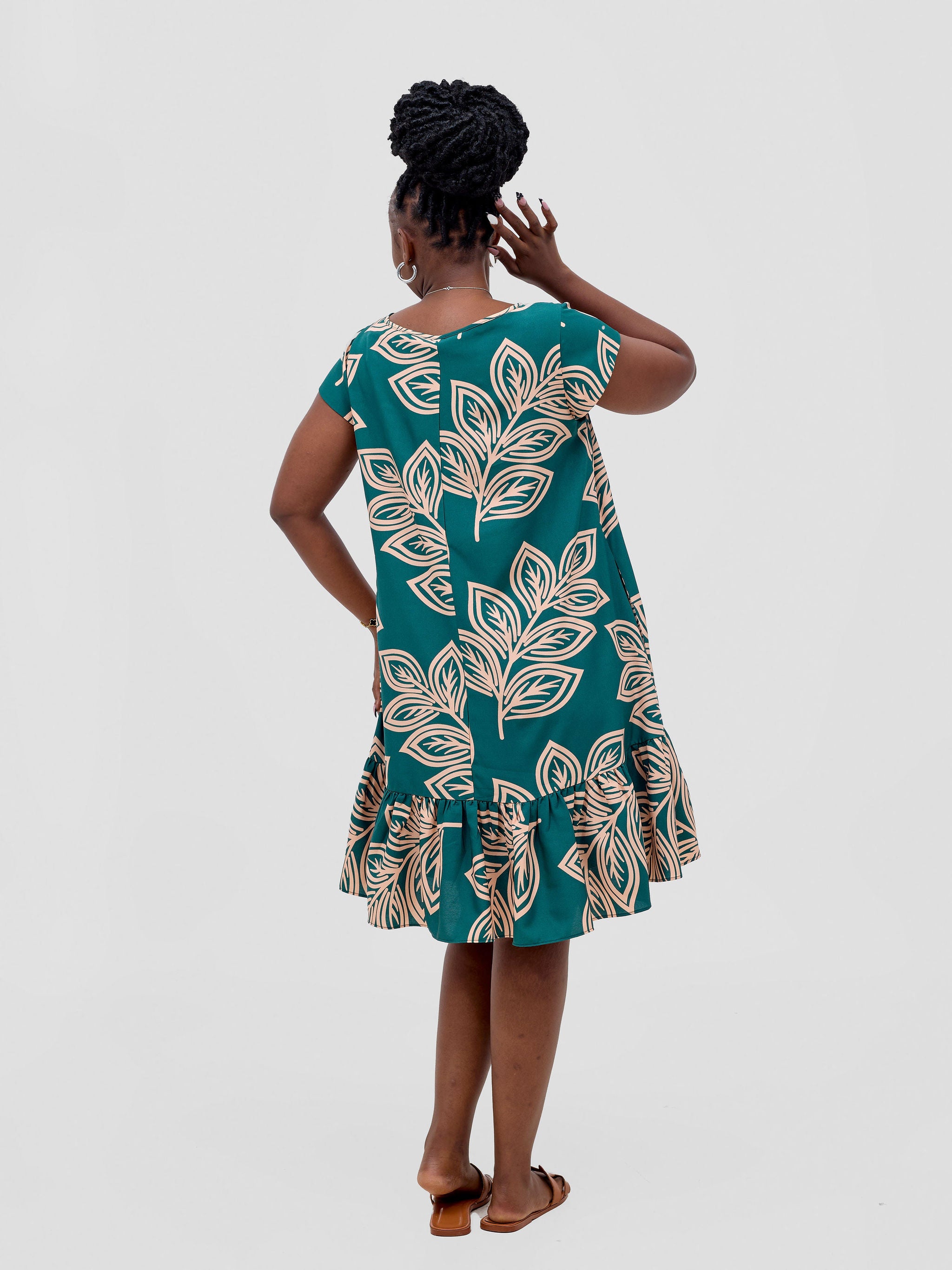 Vivo Dalia Cap Sleeve Gathered Tent Dress - Green / Peach Print