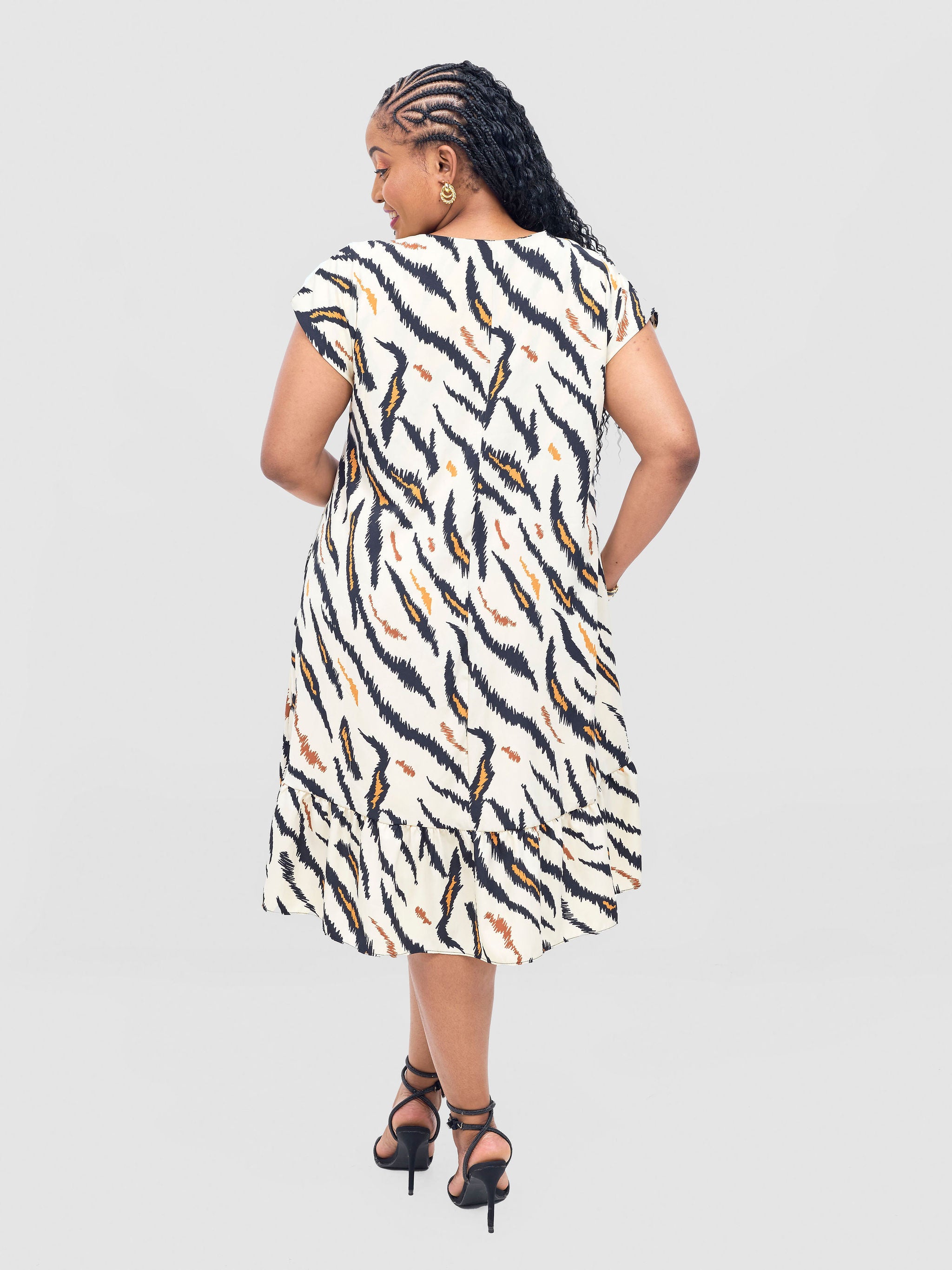 Vivo Asha Drop Shoulder Knee Length Dress - Cream / Mustard Avi Print