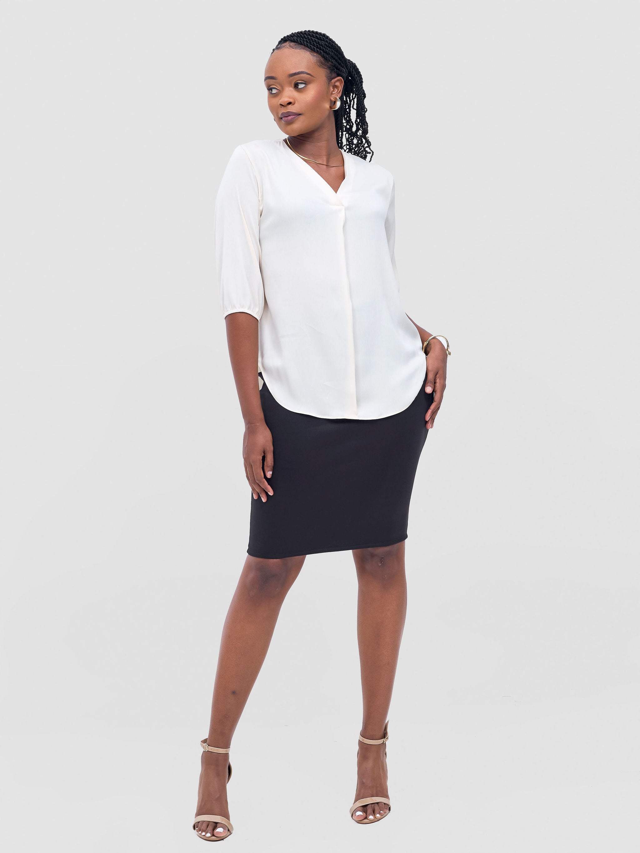 Vivo Dua 3/4 Sleeved V Neck Shirt - Buttermilk