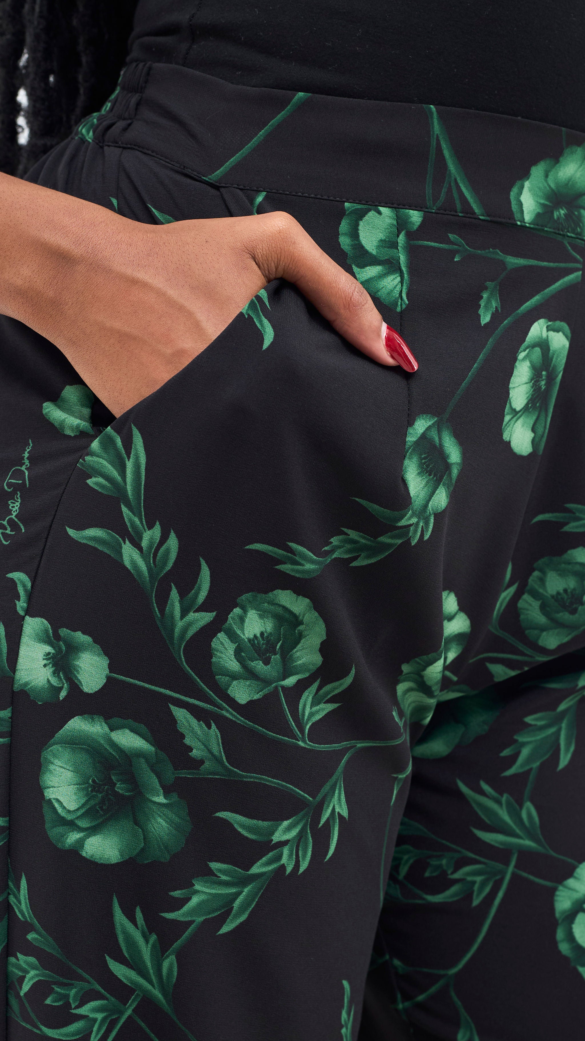 Vivo Mira Straight Leg Pants - Green / Black Print