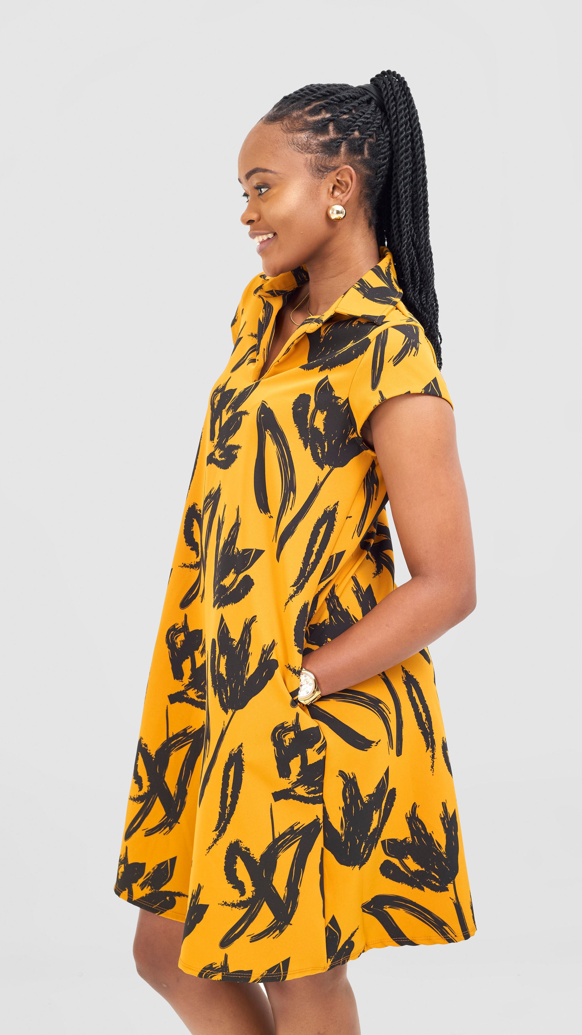 Vivo Chari Shift Dress - Black / Orange Riah Print