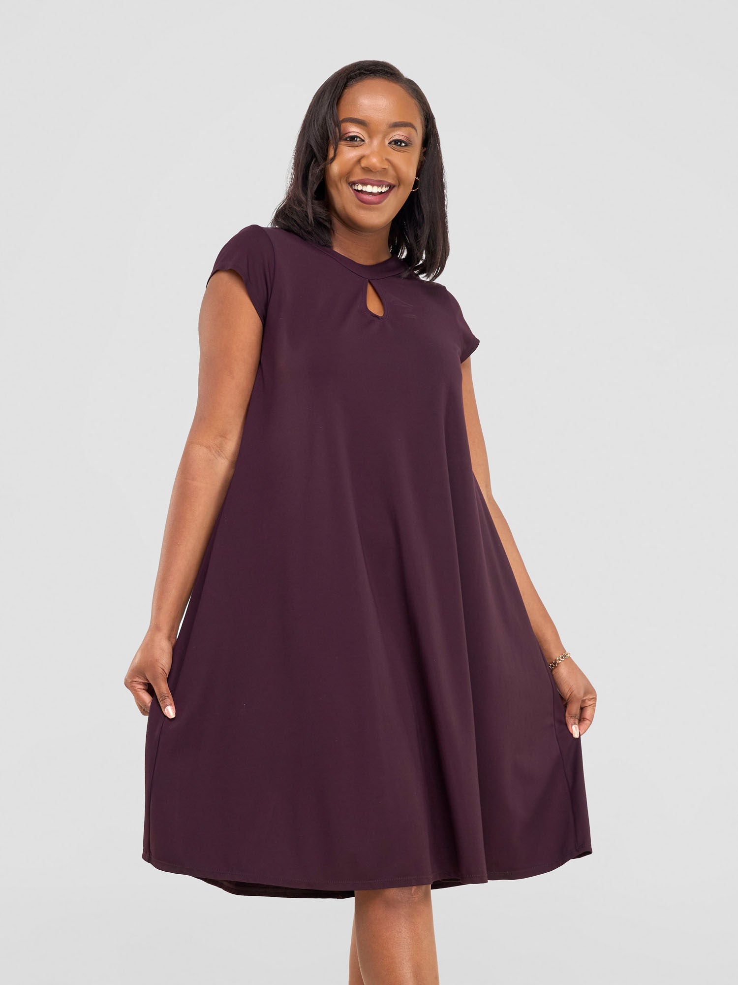 Vivo Sierra Tent Knee Length Dress - Burgundy