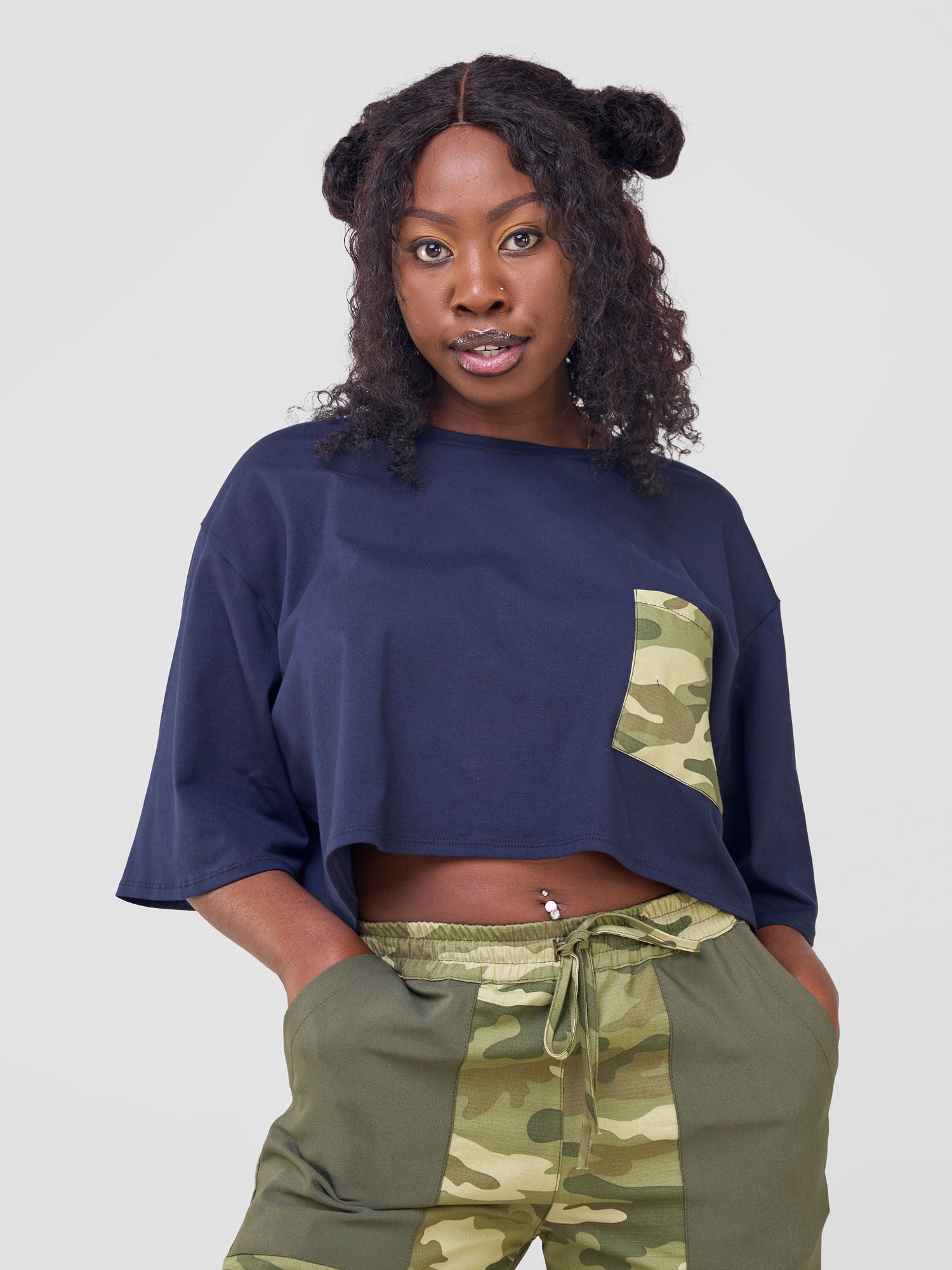 Zoya Temo Crop T- Shirt - Navy / Green Camo