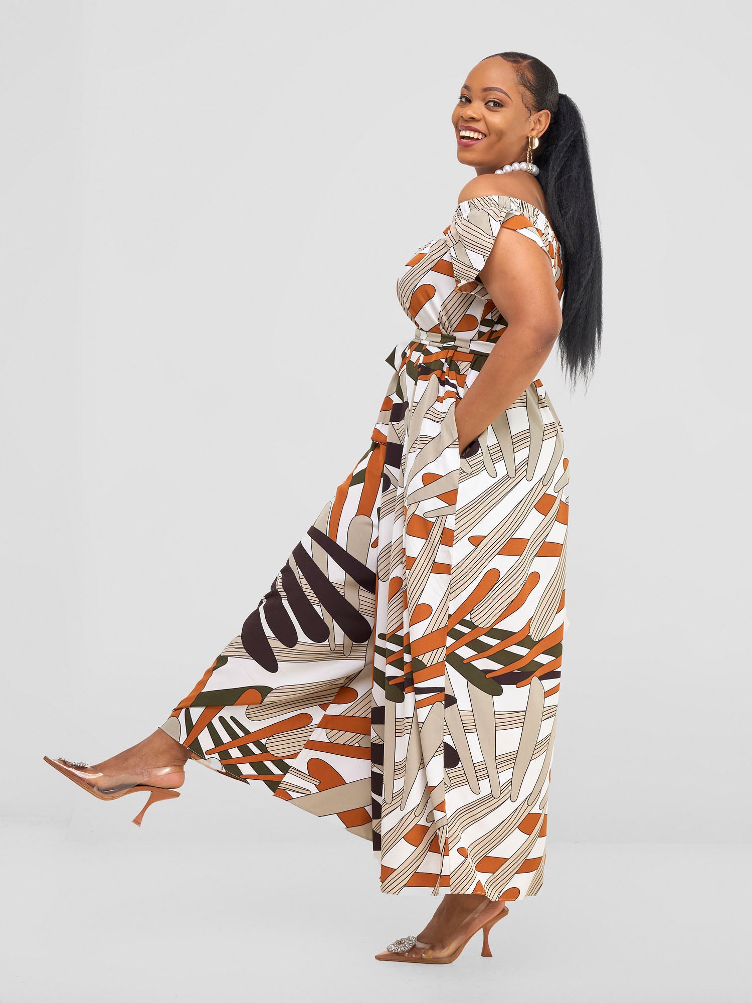 Vivo Dalia Off Shoulder Jumpsuit - Hunters / White Abstract Print