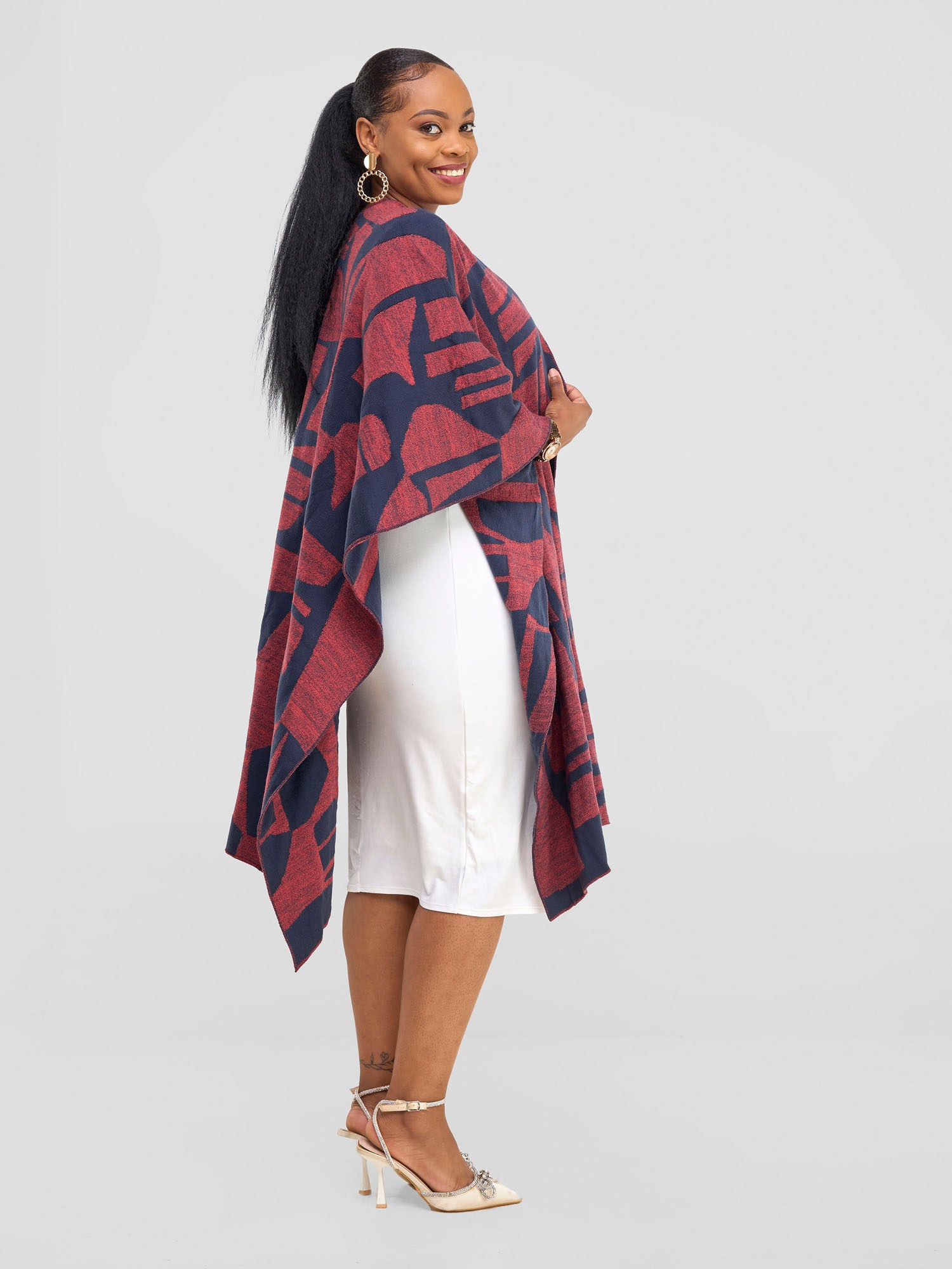 Vivo Reversible Poncho without Fringes - Coral / Grey Samba Print