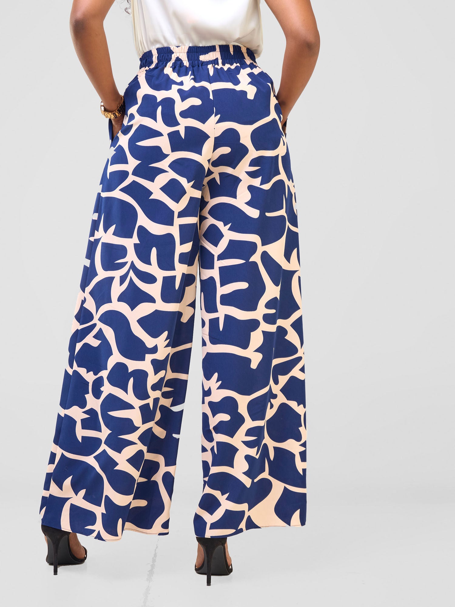 Vivo Basic Crepe Pants - Navy / Peach Liwa Print