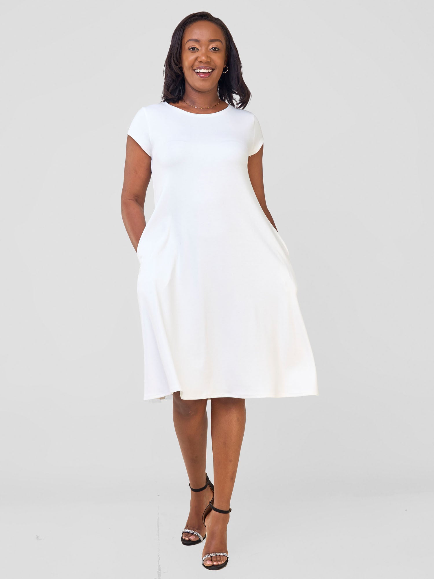 Vivo Leila Cap Sleeve Tent Knee Length Dress - White