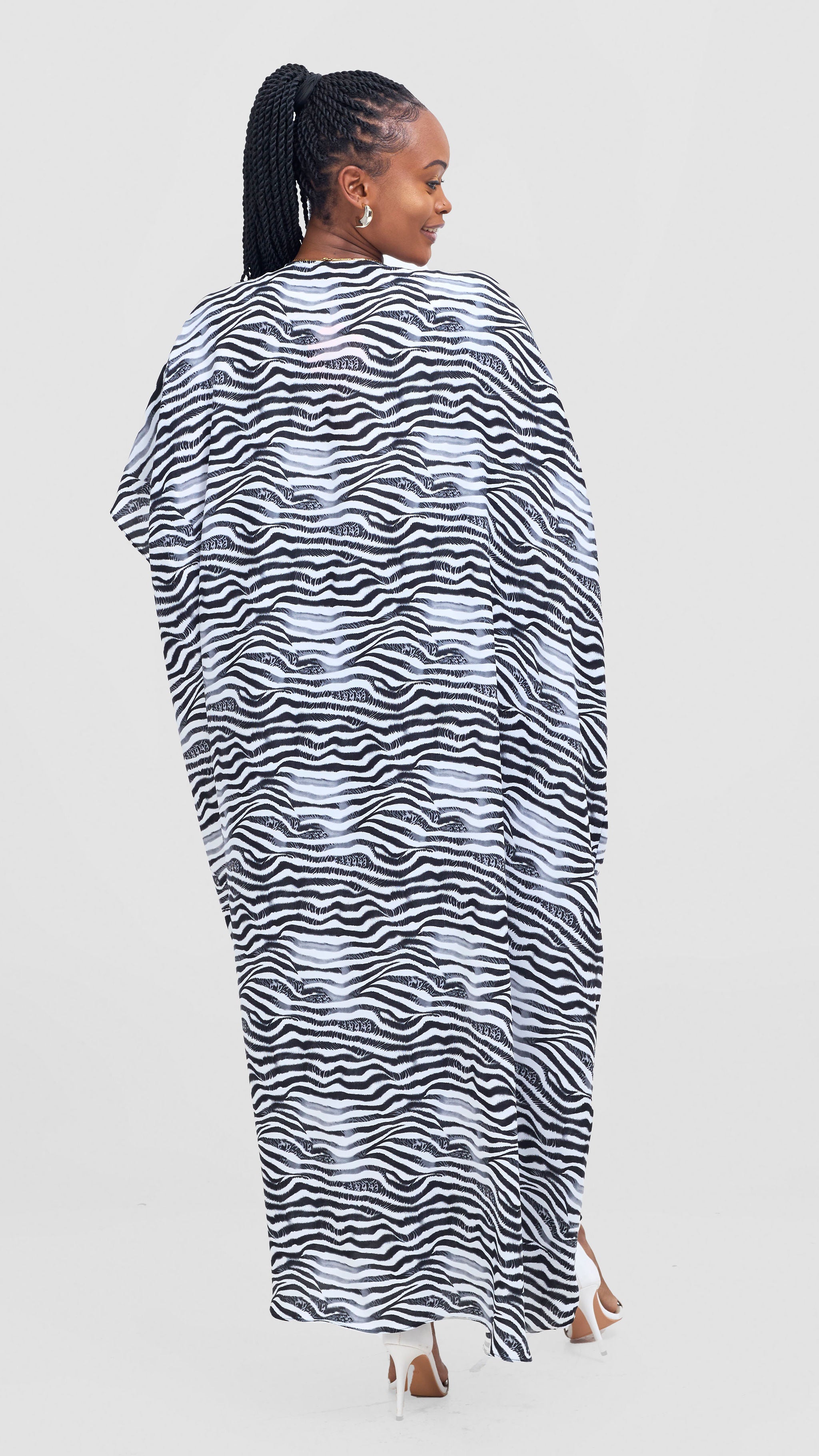 Vivo Maisha Wide Kimono - White / Grey Print