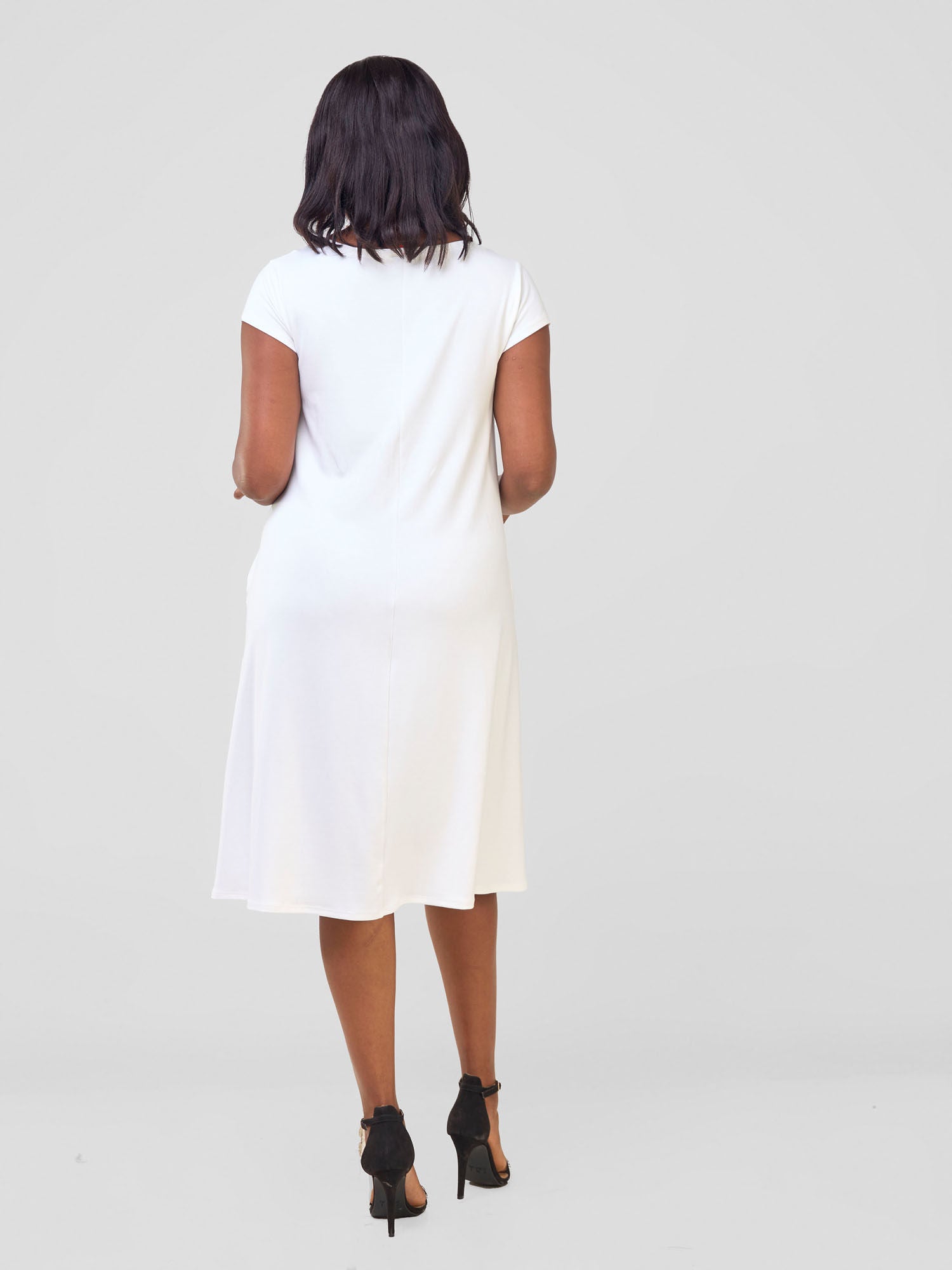 Vivo Leila Cap Sleeve Tent Knee Length Dress - White