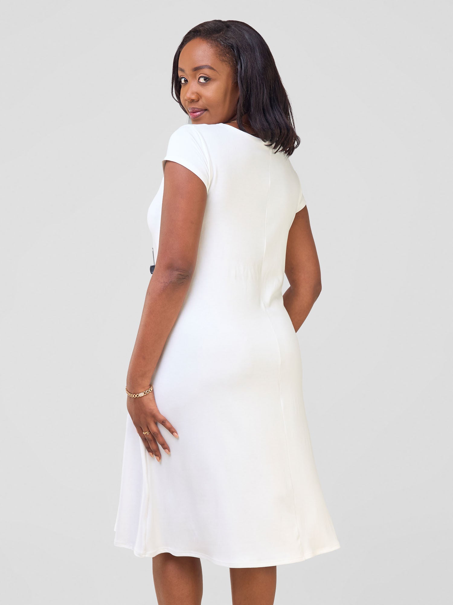 Vivo Leila Cap Sleeve Tent Knee Length Dress - White