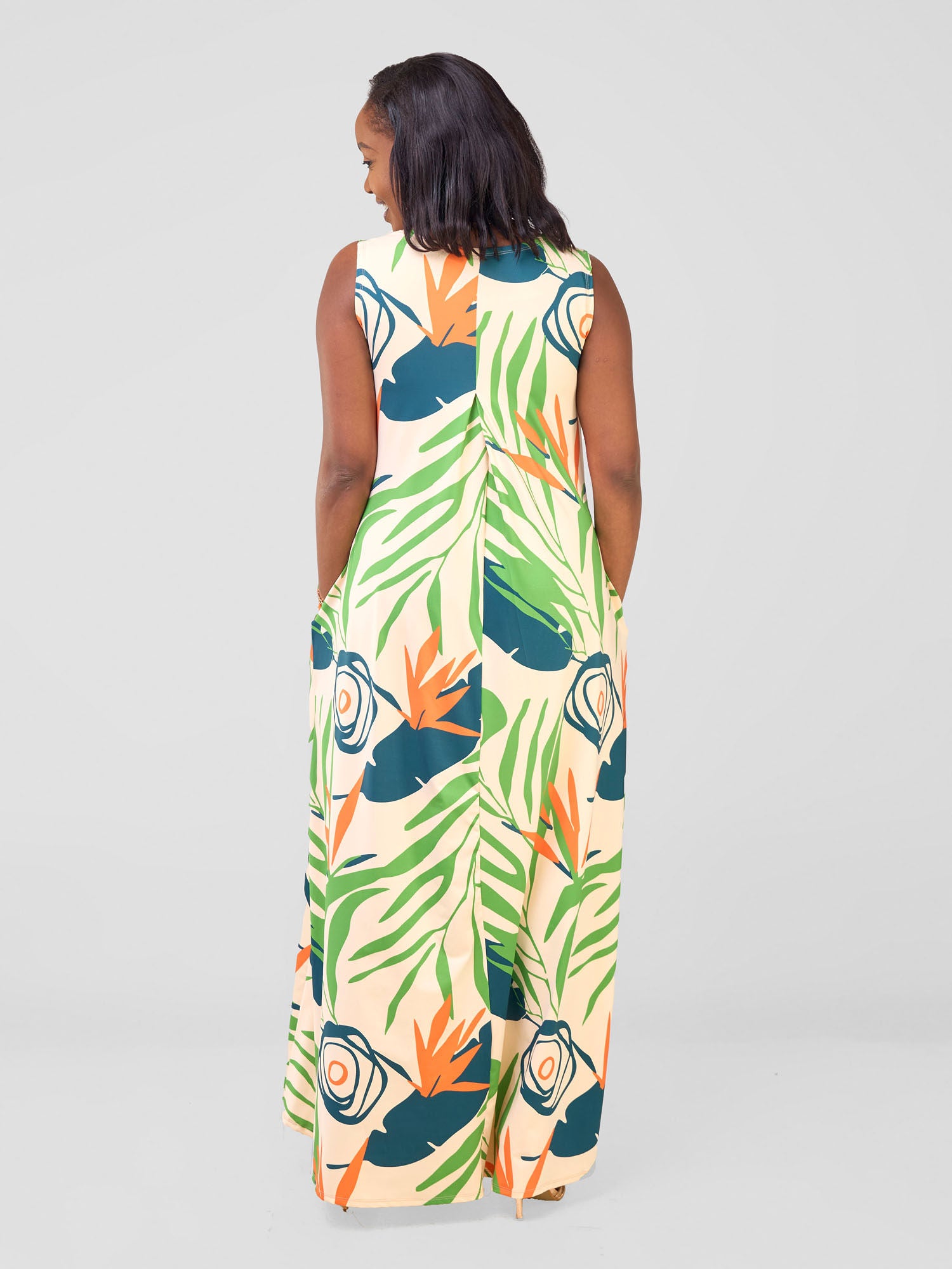 Vivo Lumi Back Pleat Maxi Dress - Green / Orange Deza Print