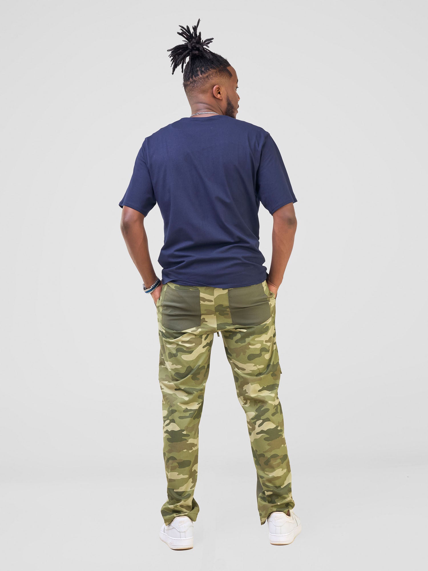 Zoya Temo Men's Patched Straight Leg Pants - Green Camo / Green