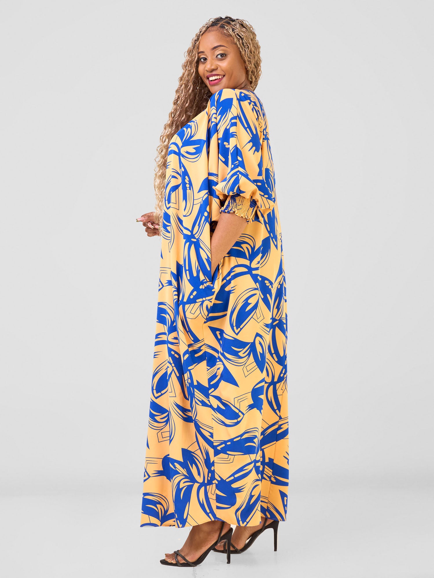 Vivo Wastani Boat Neck Shirred Sleeve Kaftan - Mustard / Blue Abstract Print