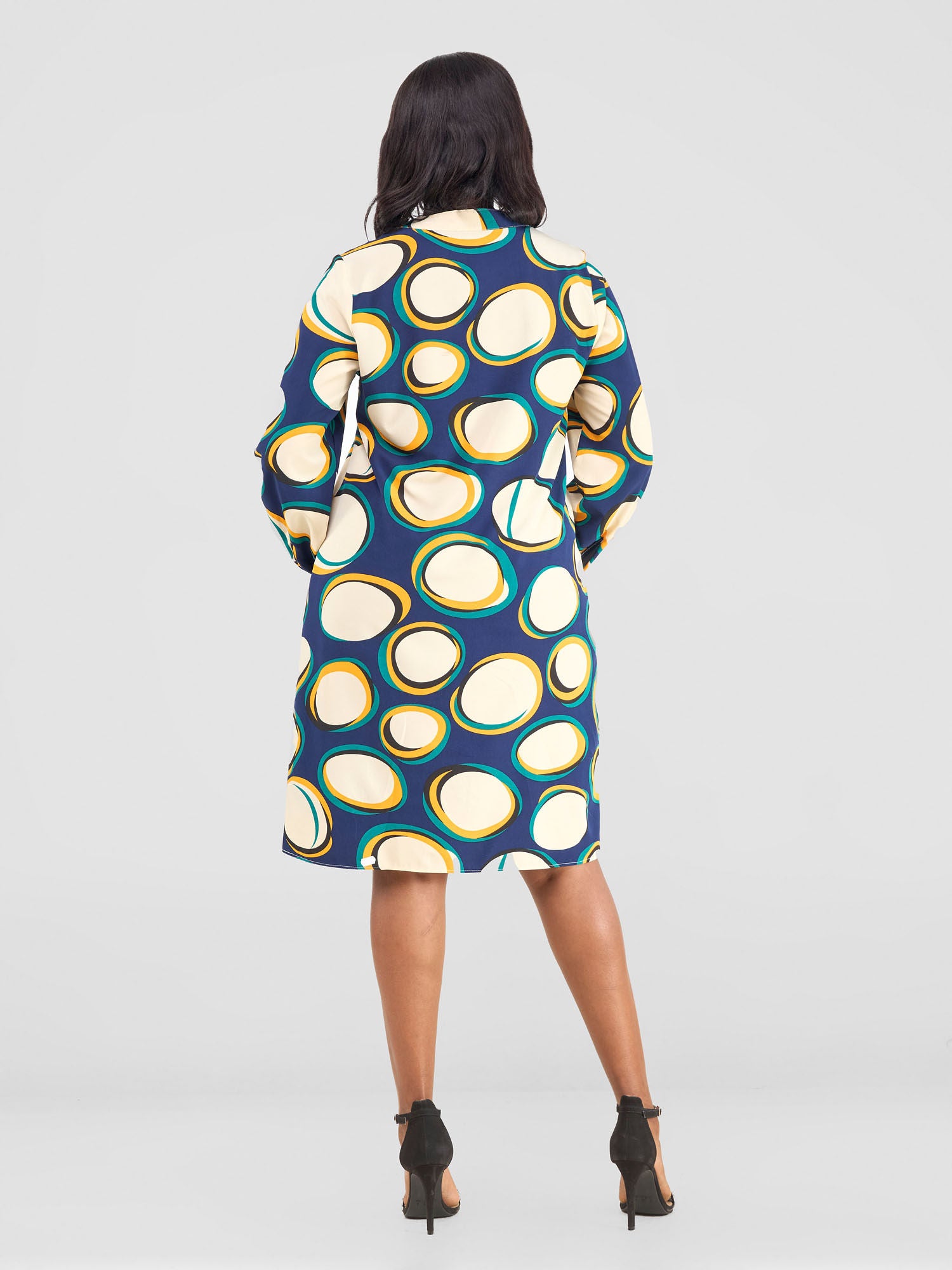 Vivo Zena Long Sleeve Mandarin Collar Shift Dress - Cream / Teal Polka Print