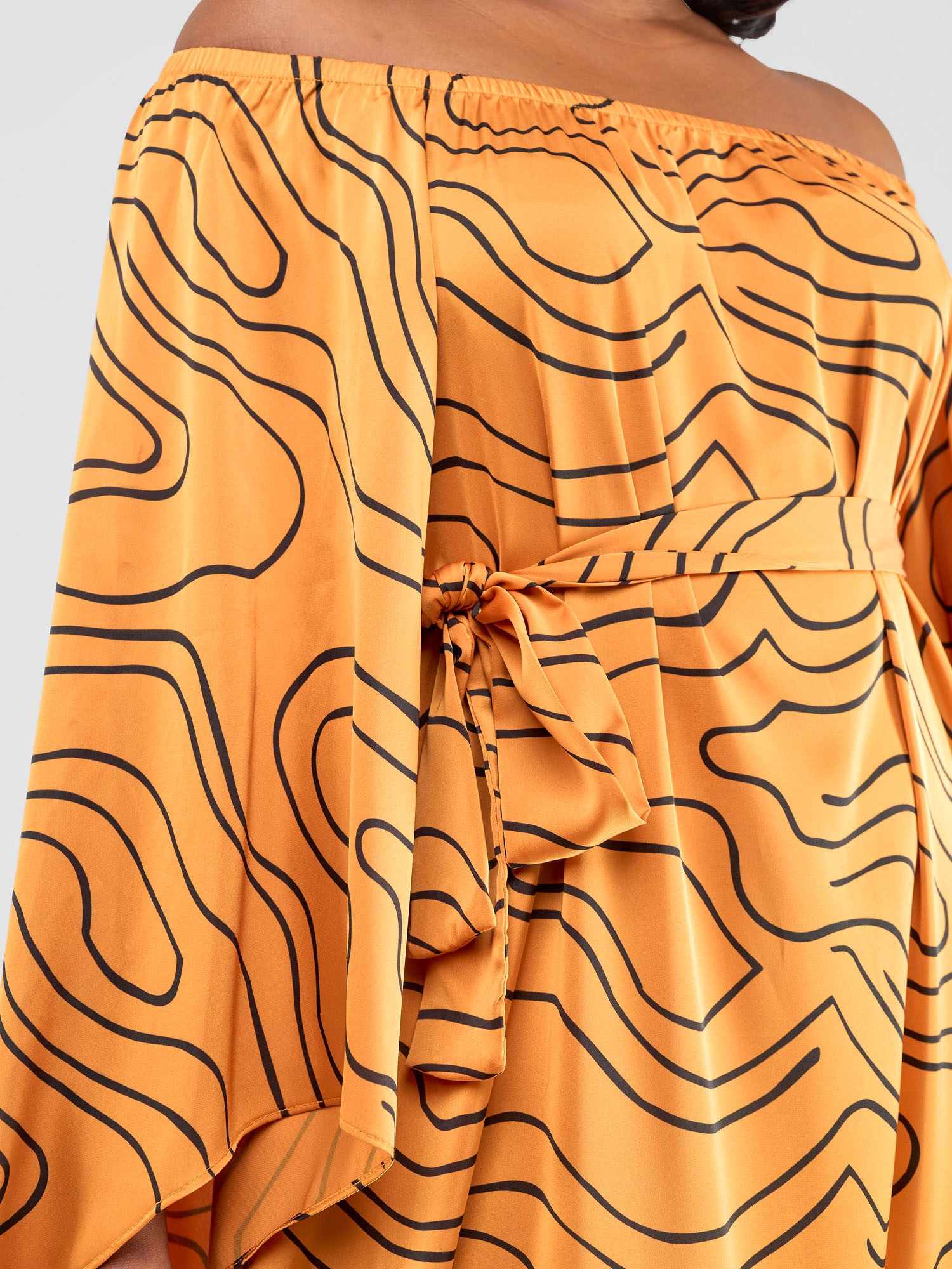 Vivo Sanali Off - Shoulder Maxi Dress - Mustard / Black Hini Print