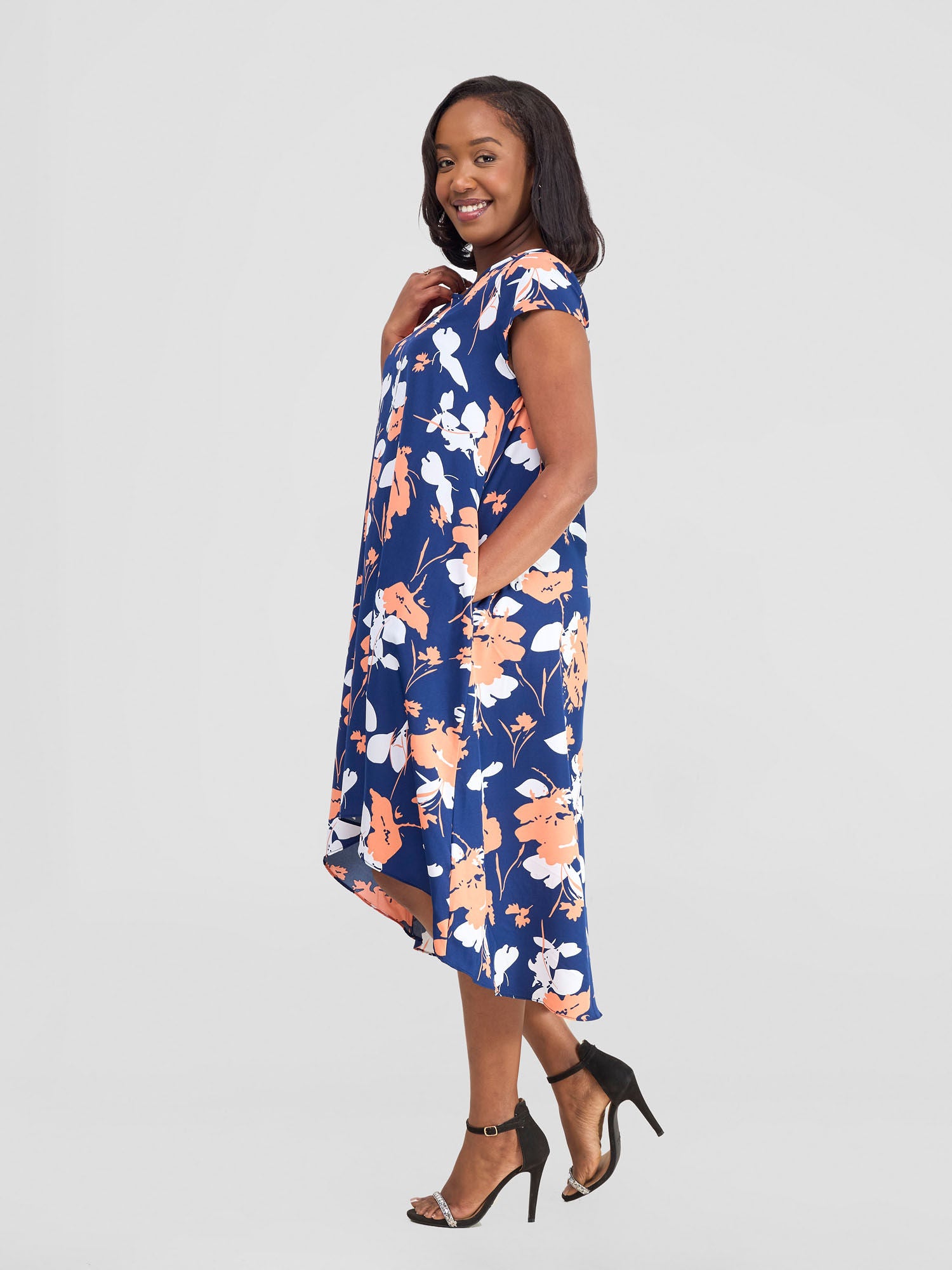 Vivo Jema High Low Tent Dress - Navy / White Floral Print