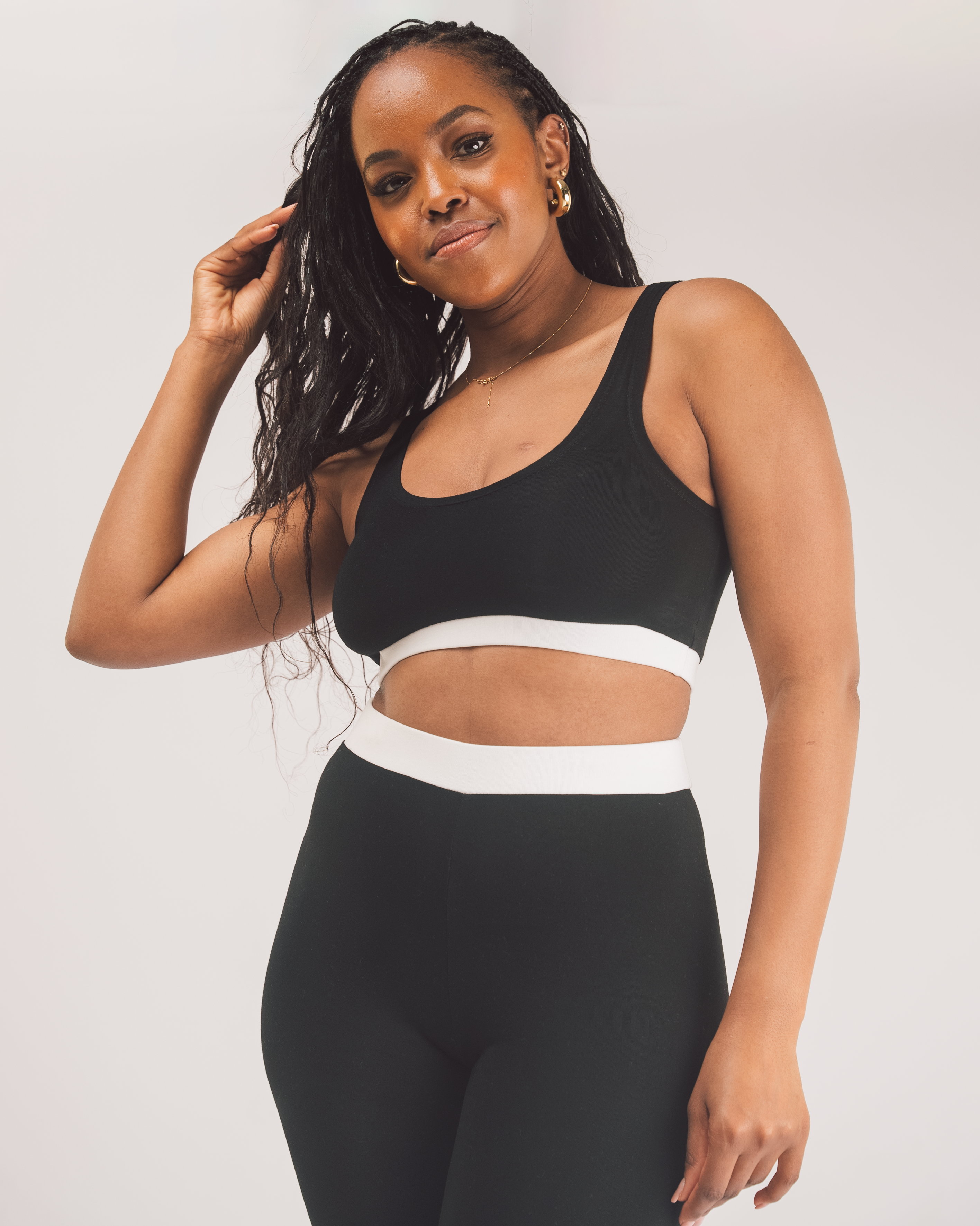 Vivo X This Is Essential Scooped Neck Bralette - Black / White