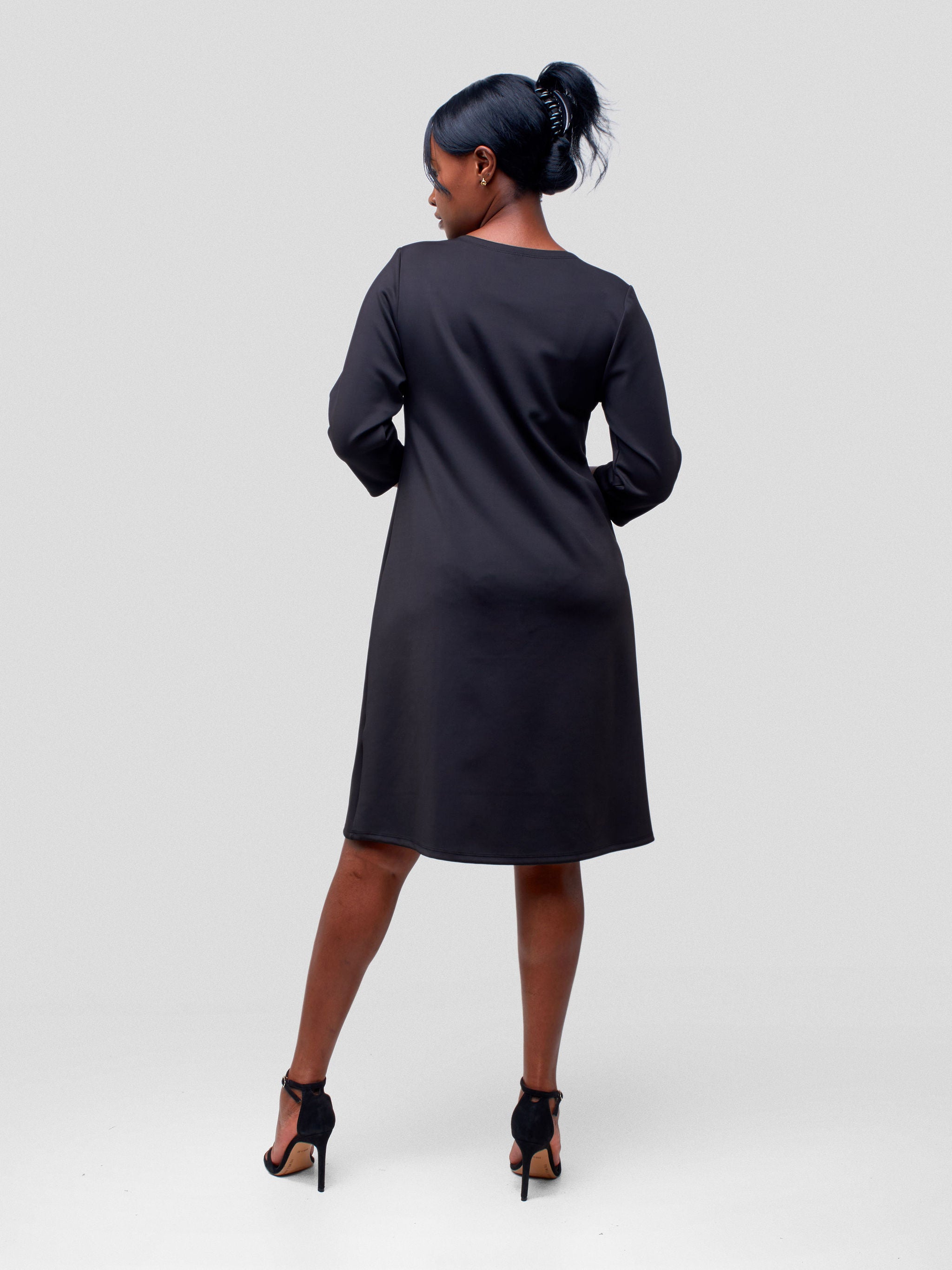 Vivo Jasiri Bell Sleeve Mini Shift Dress - Black (Stretch Nylon)