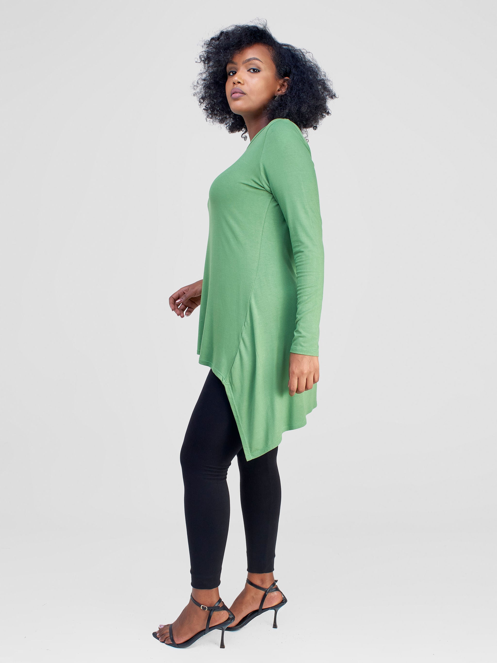 Vivo Wingu Long Sleeve Side Drape Tunic Top - Green