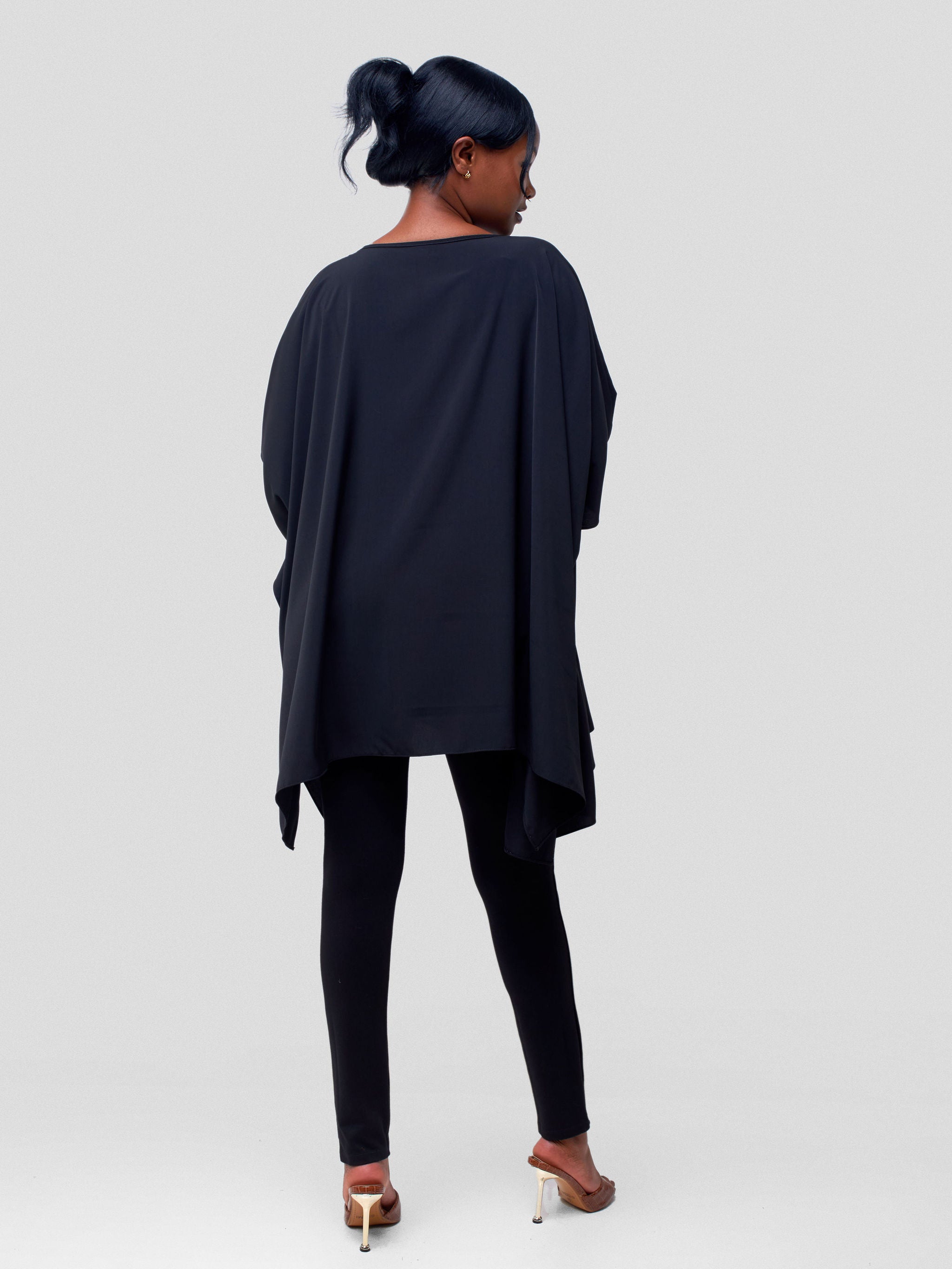 Vivo Ava Panelled Tunic Top - Black