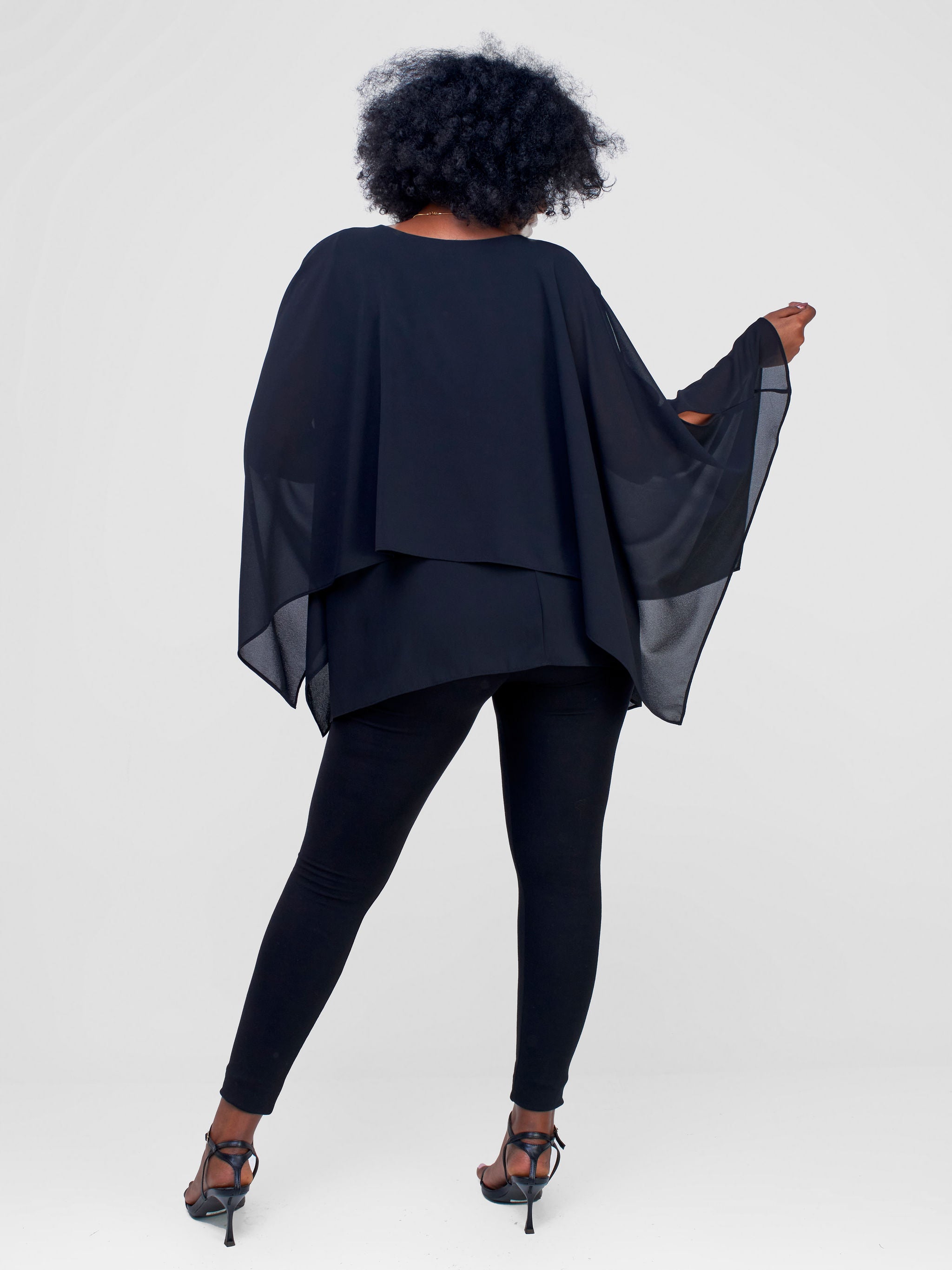 Vivo Hanabi Kaftan Top - Black