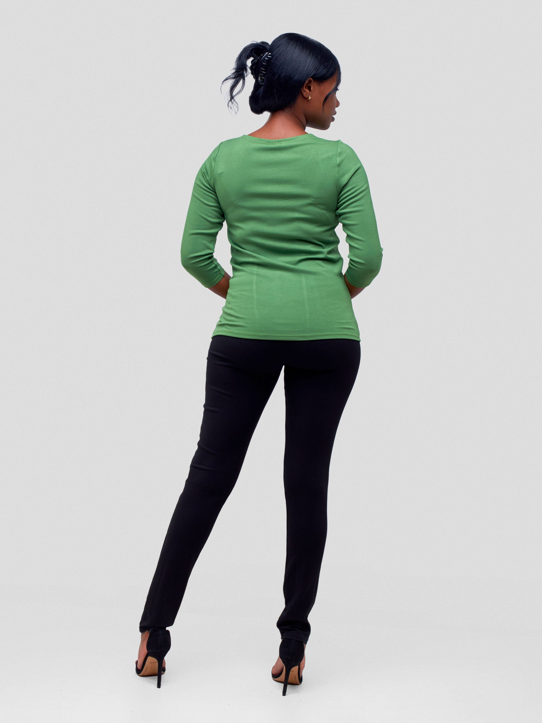 Vivo Val 3/4 Sleeve Top - Green