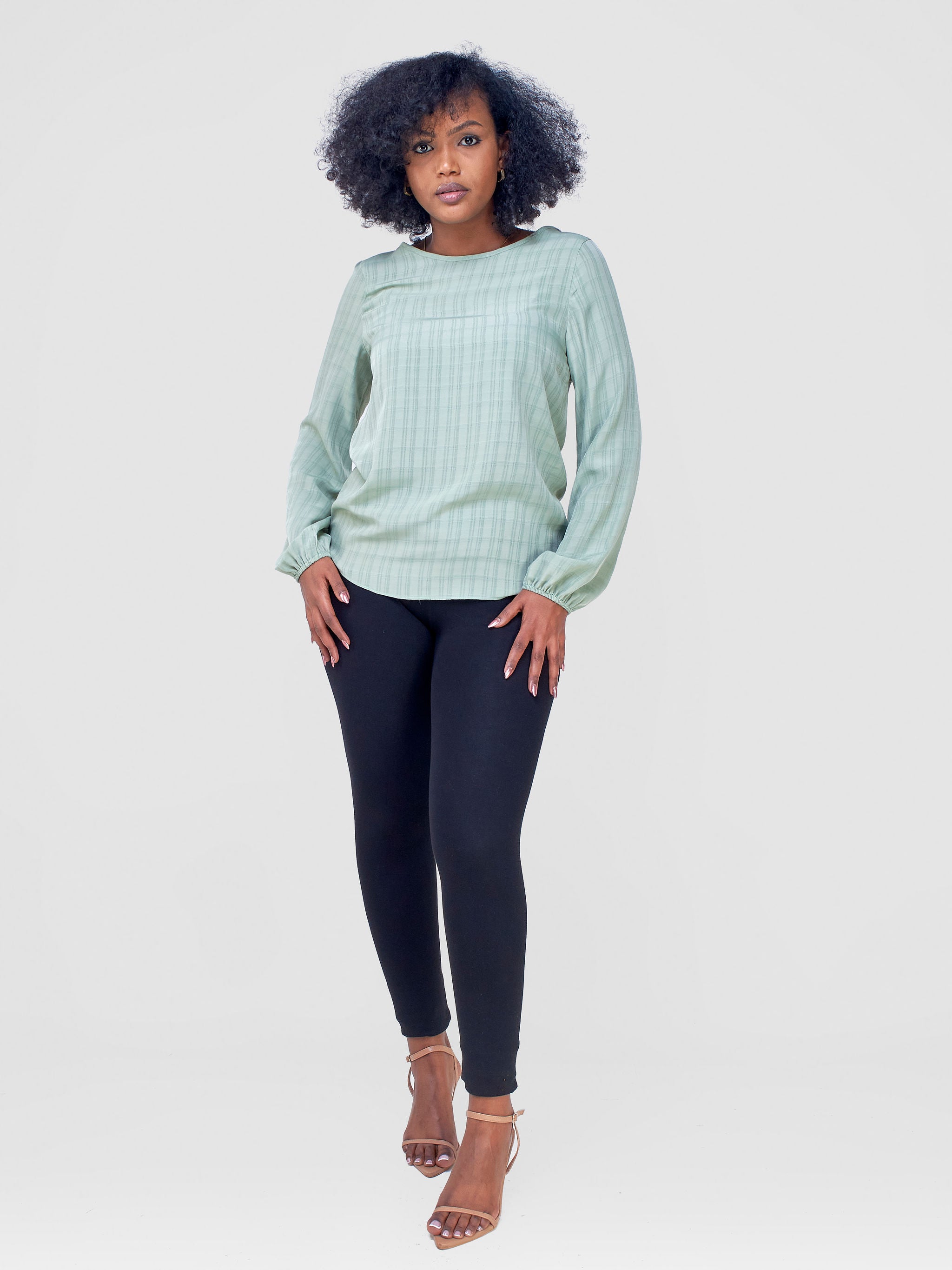 Vivo Basic Long Sleeved Bishop Top - Mint