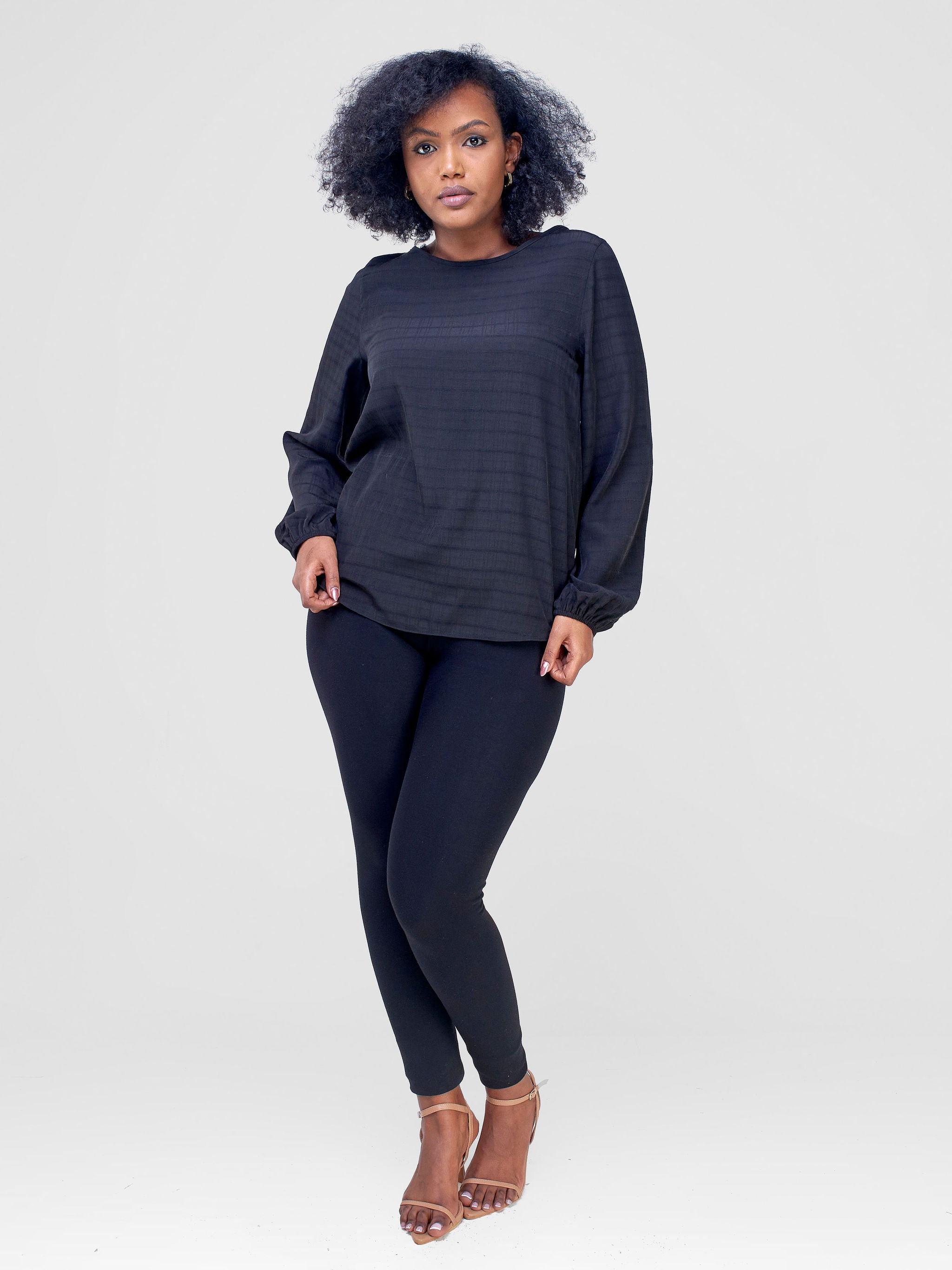 Vivo Basic Long Sleeved Bishop Top - Black Textured