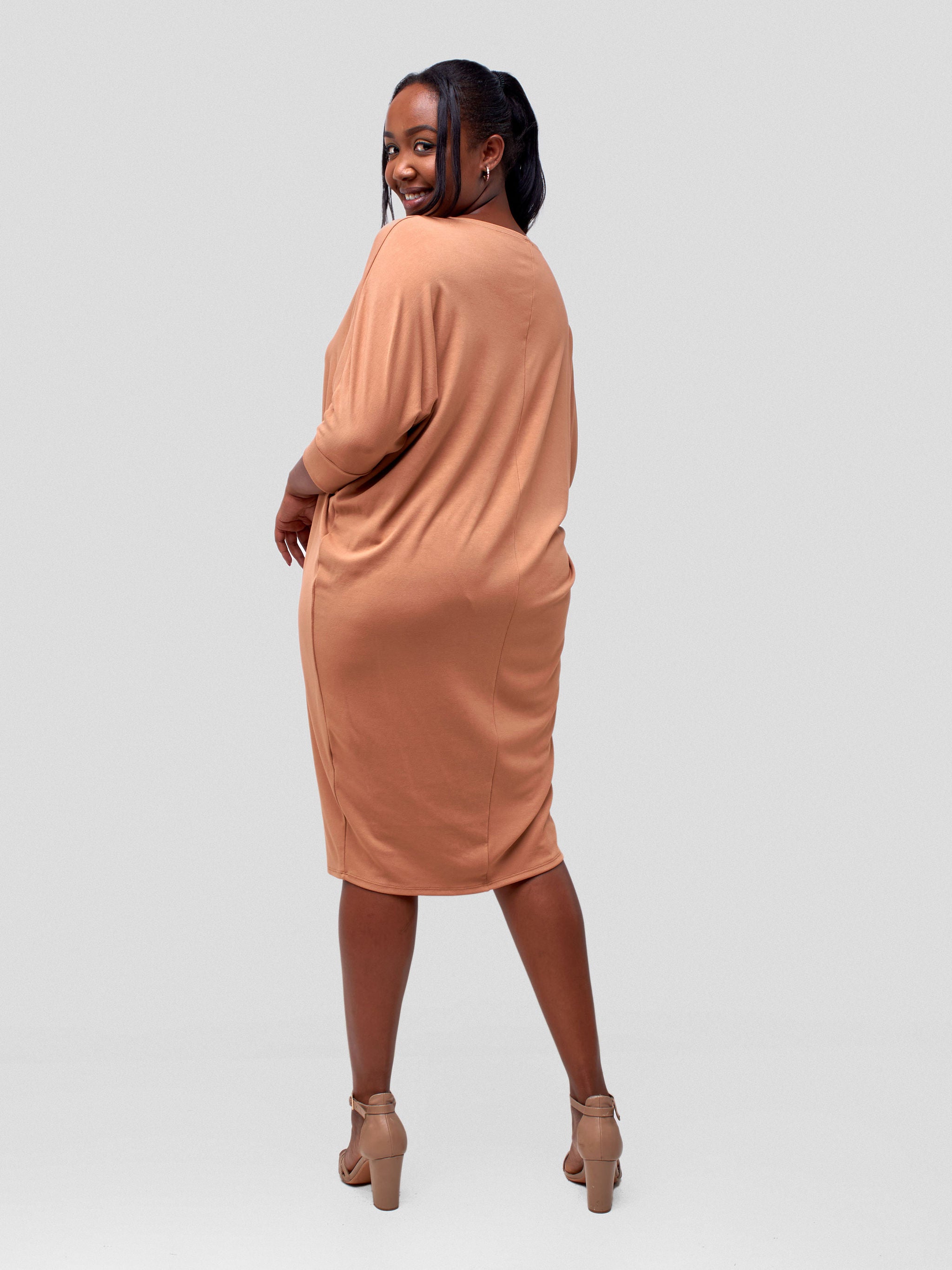 Vivo Basic Cuffed Dolman Jersey Dress - Tan