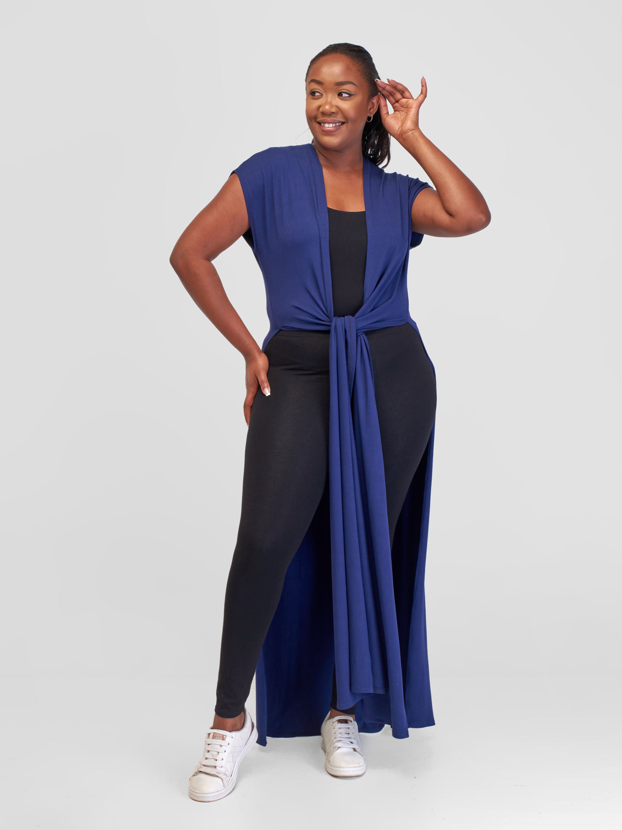 Vivo Amara Drop Shoulder Kimono - Navy Blue