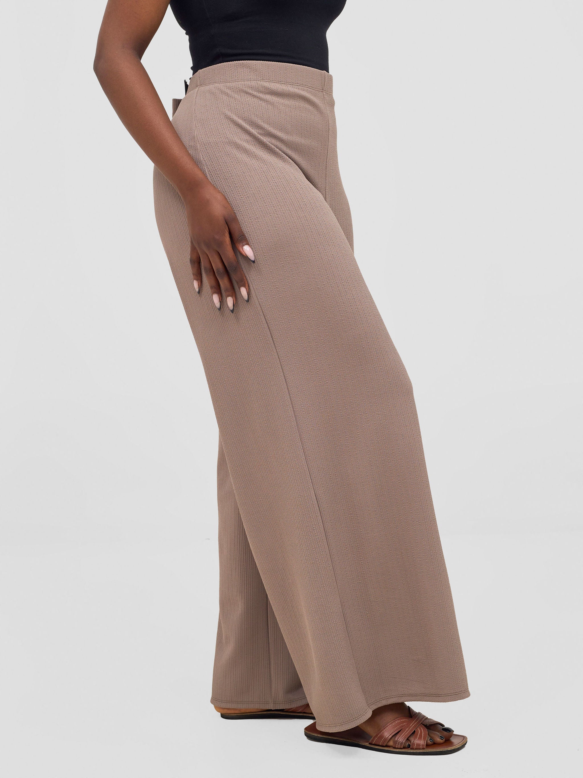 Vivo Chela Wide Leg Pants - Dark Taupe