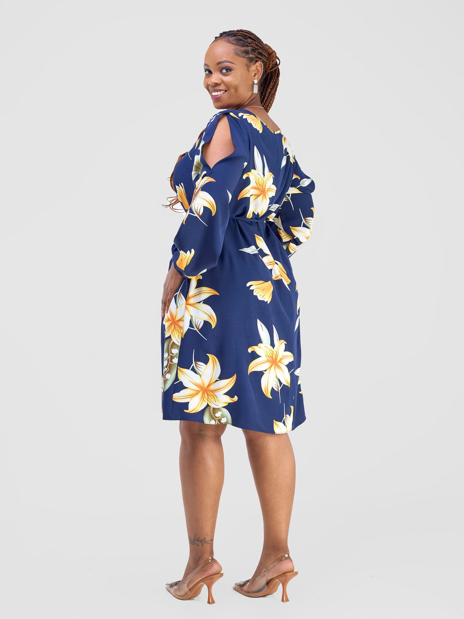 Vivo Tunu Long Slit Sleeve Knee Length Shift Dress - Dark Navy / Yellow Aber Print