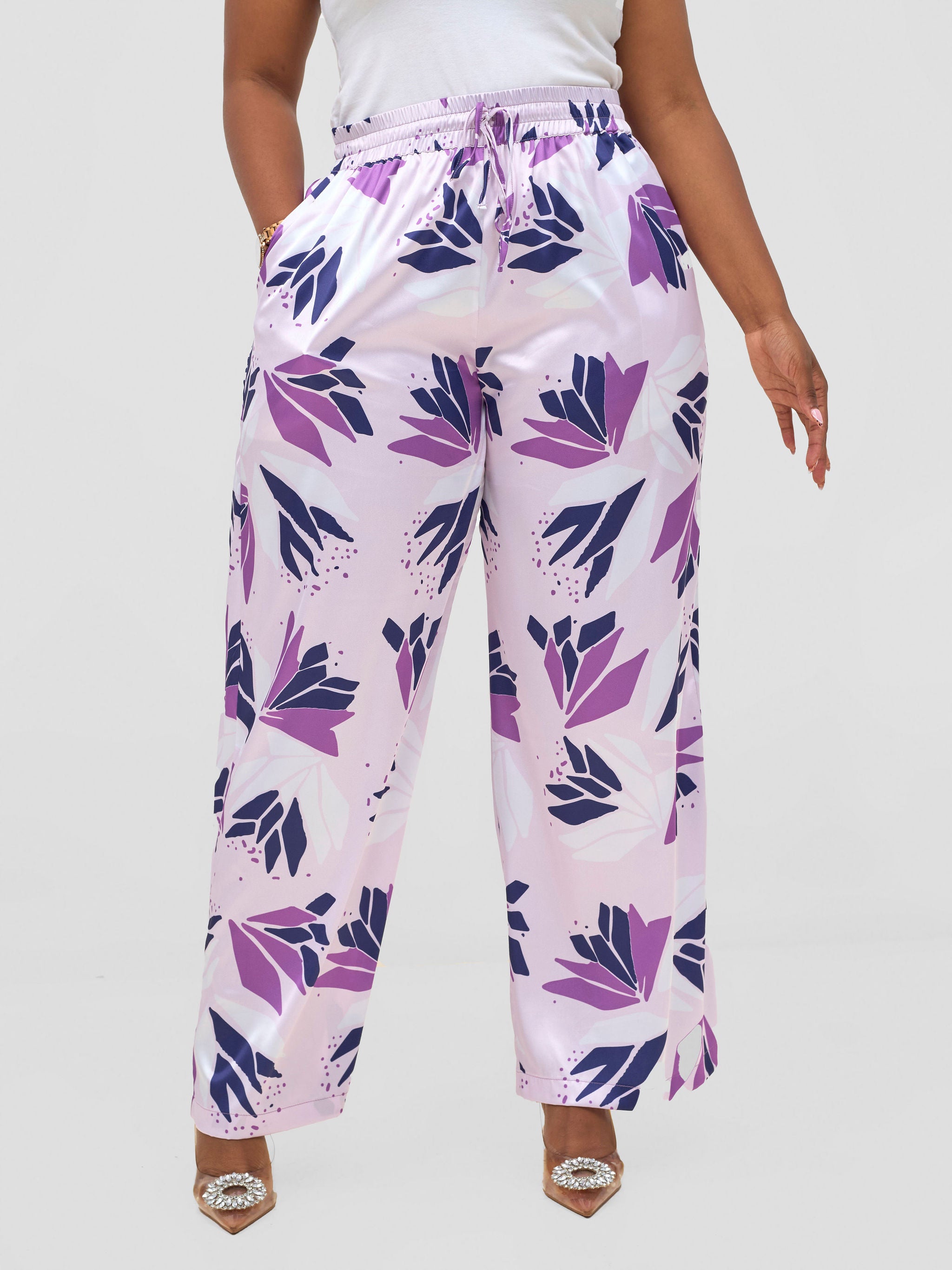 Vivo Ayah Satin Pants - Lilac / Navy Tullu Print