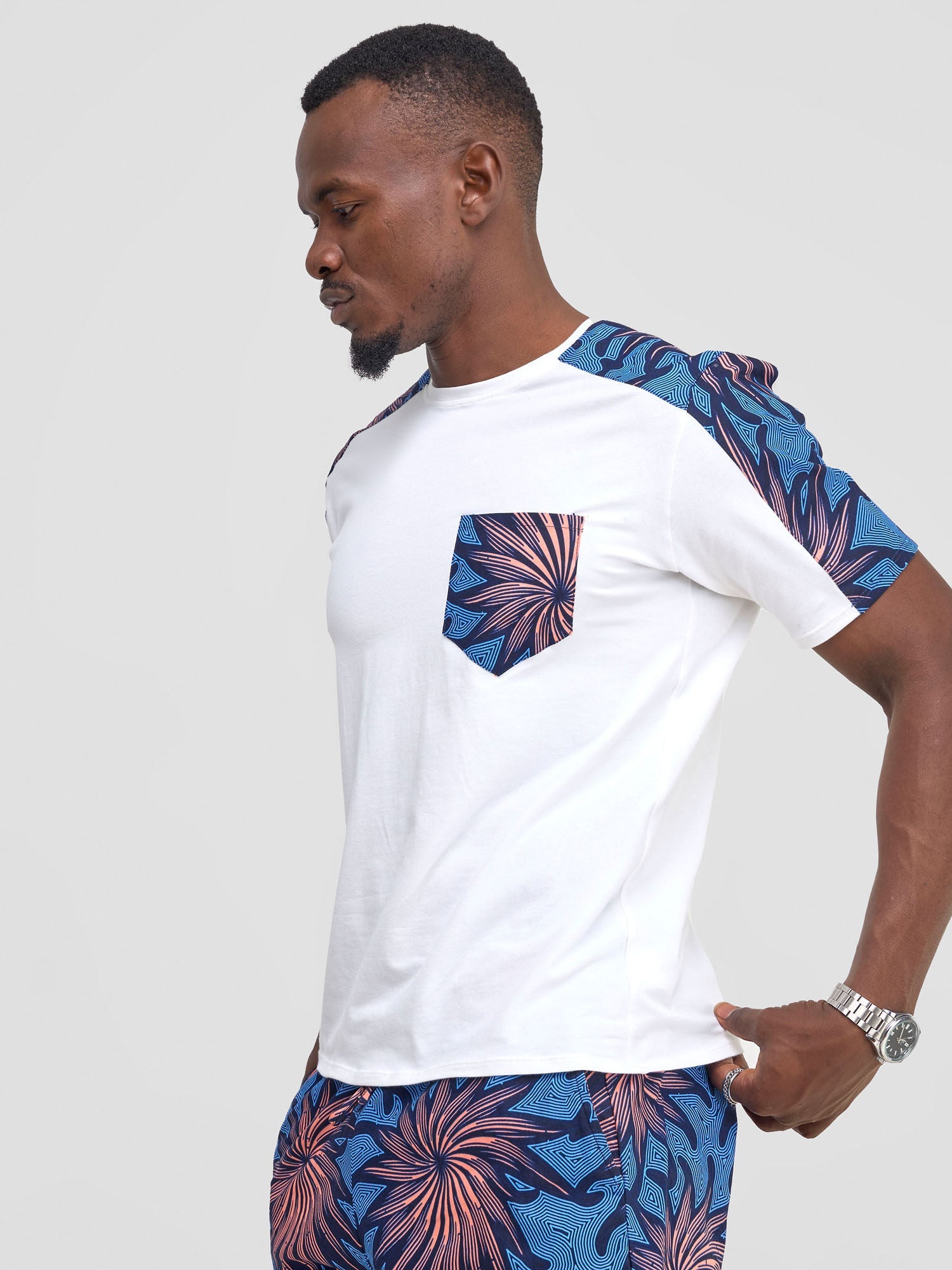 Safari Kitenge T-Shirt - White / Tana Print