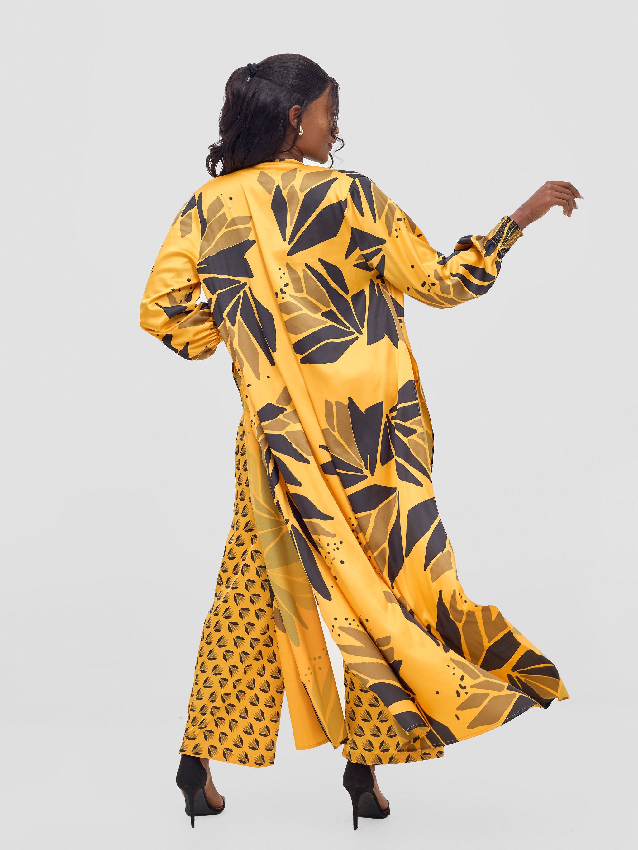 Vivo Ayah Kimono - Mustard / Black Tullu Print