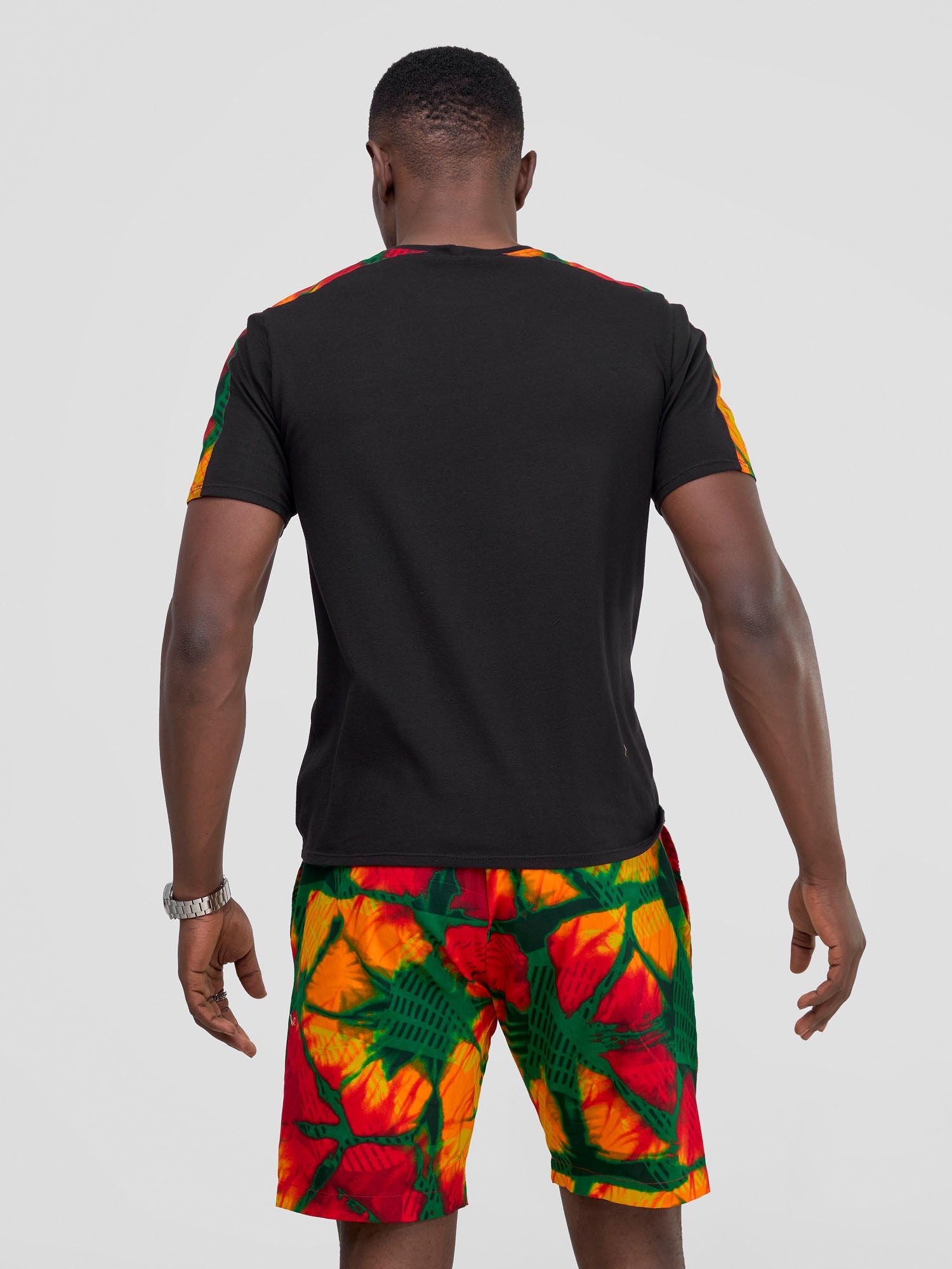 Safari Kitenge T-Shirt - Black / Chari Print